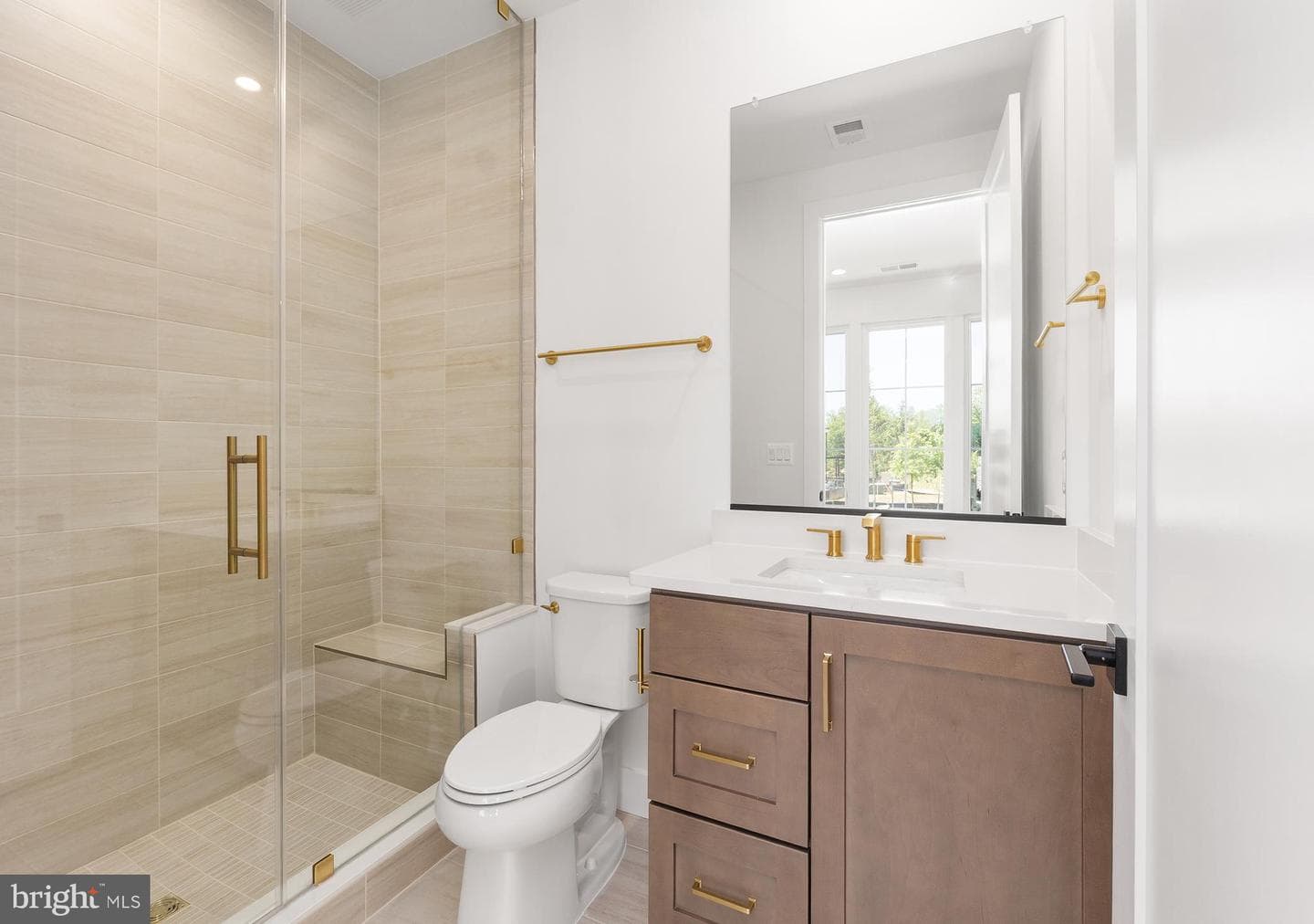 8618 Erdem Place photo 20