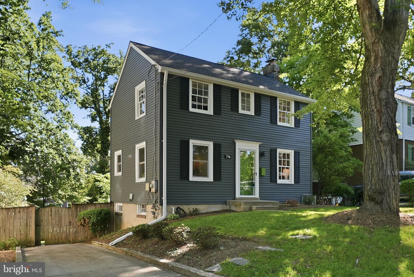 716 Auburn Avenue photo 2