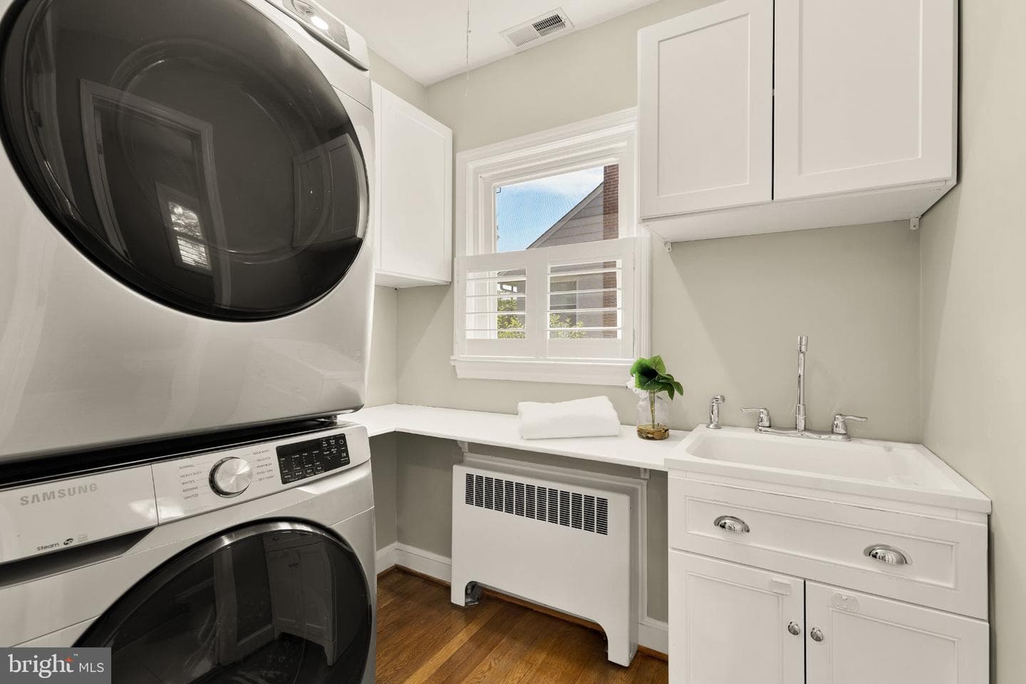 10210 Carroll Place photo 15