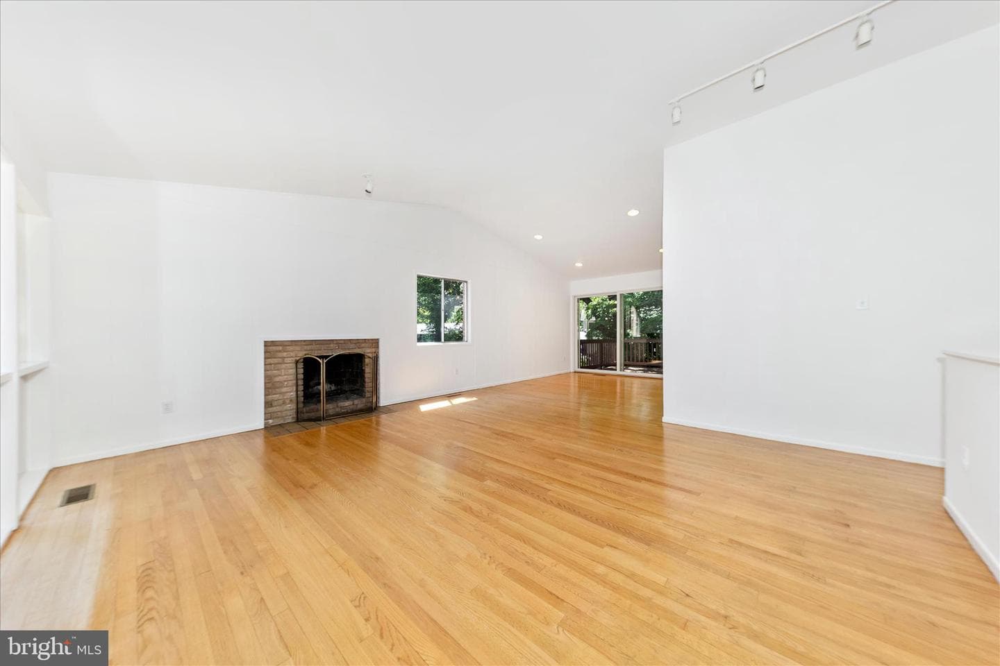 8311 Lilly Stone Drive photo 5