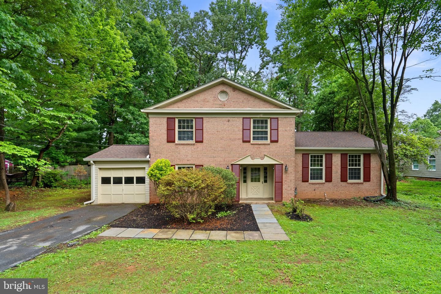 1585 Kimblewick Road, Potomac