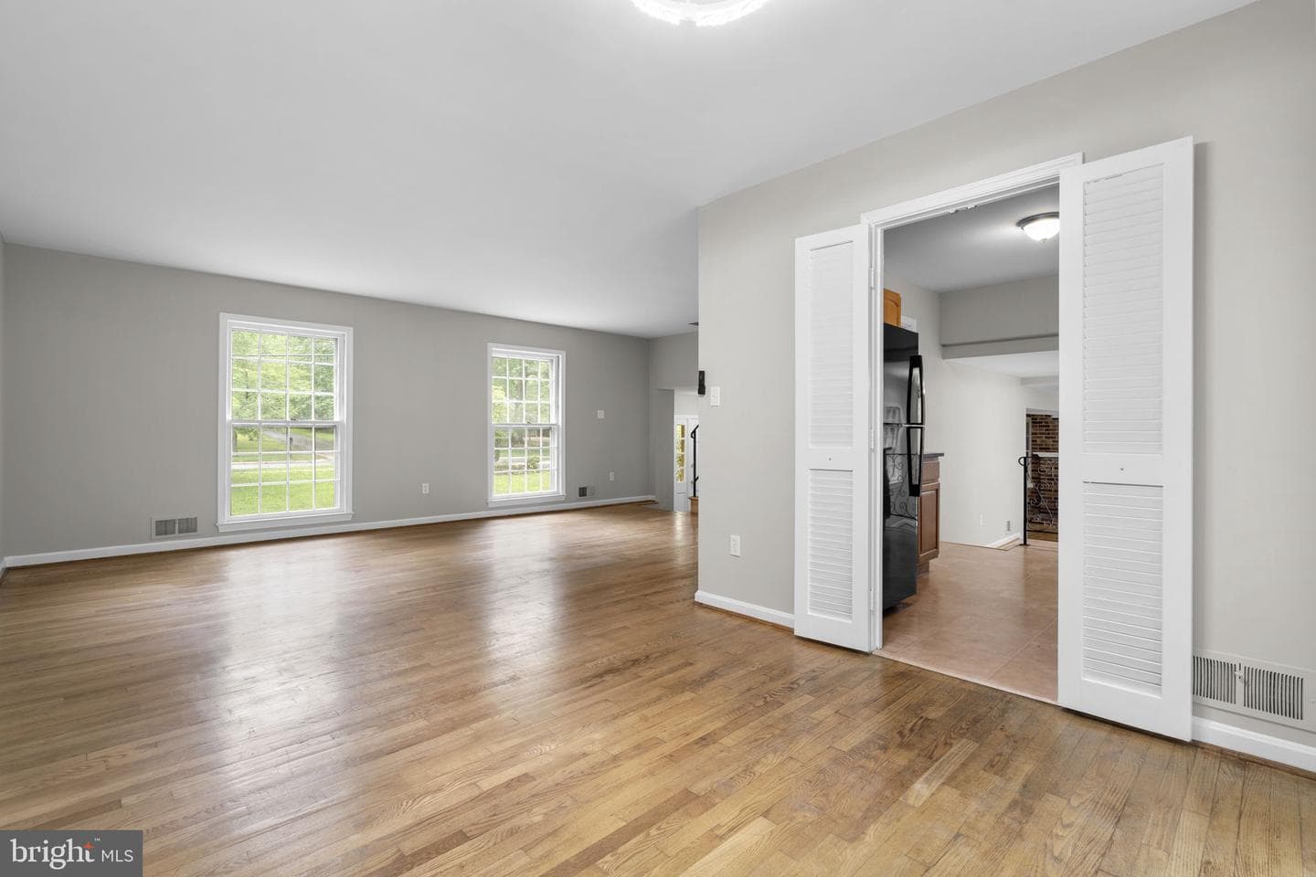 1585 Kimblewick Road photo 12