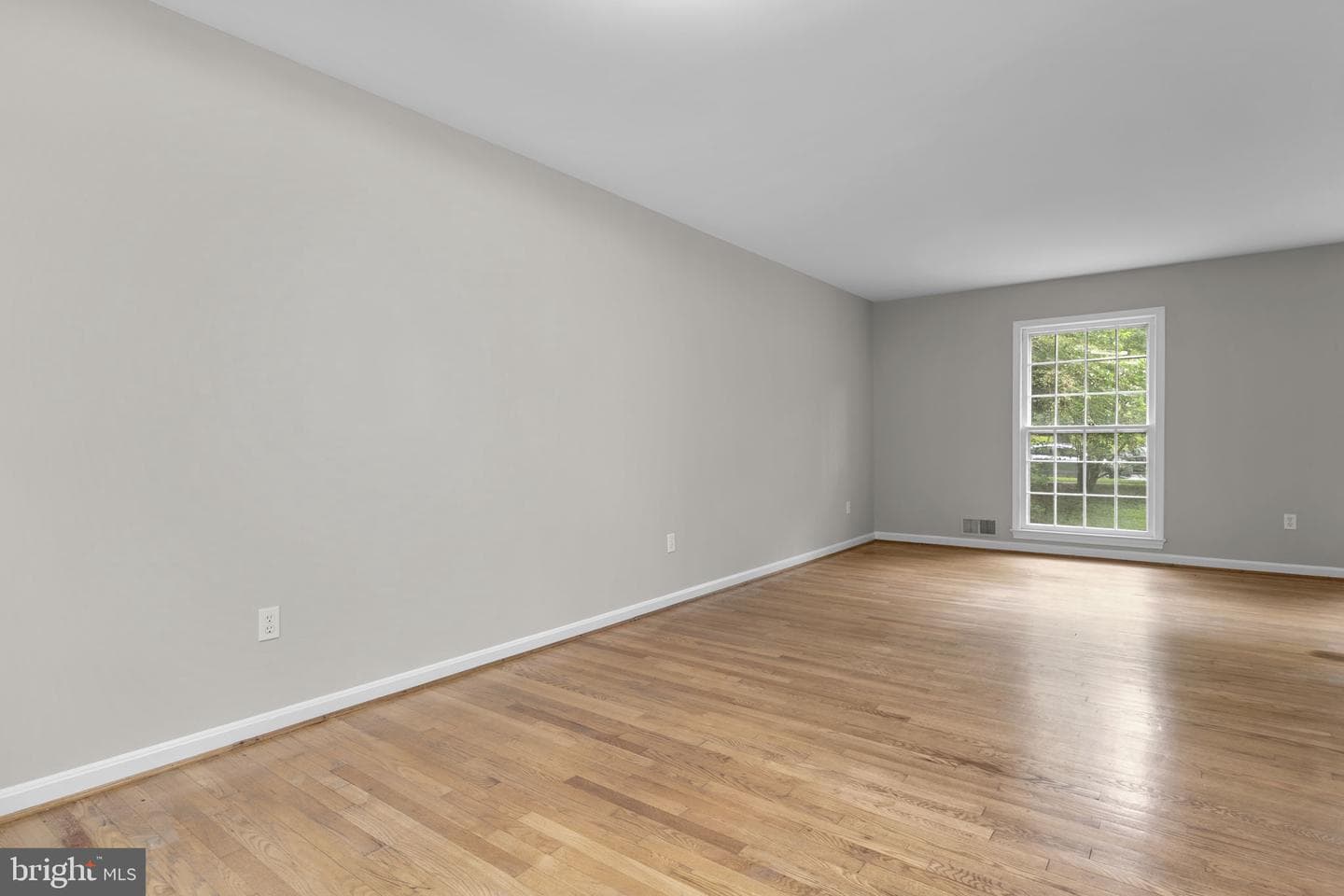 1585 Kimblewick Road photo 13