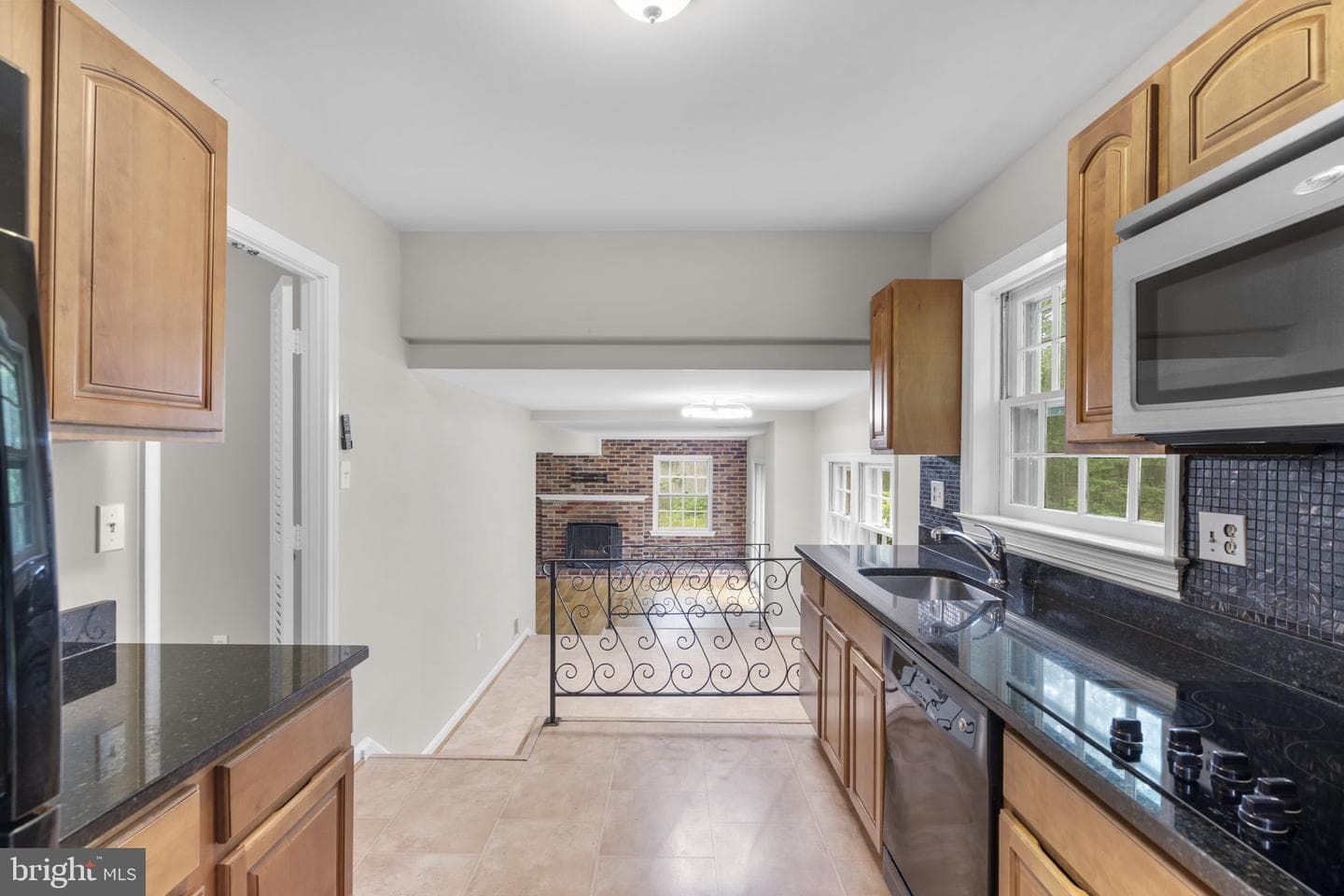 1585 Kimblewick Road photo 15