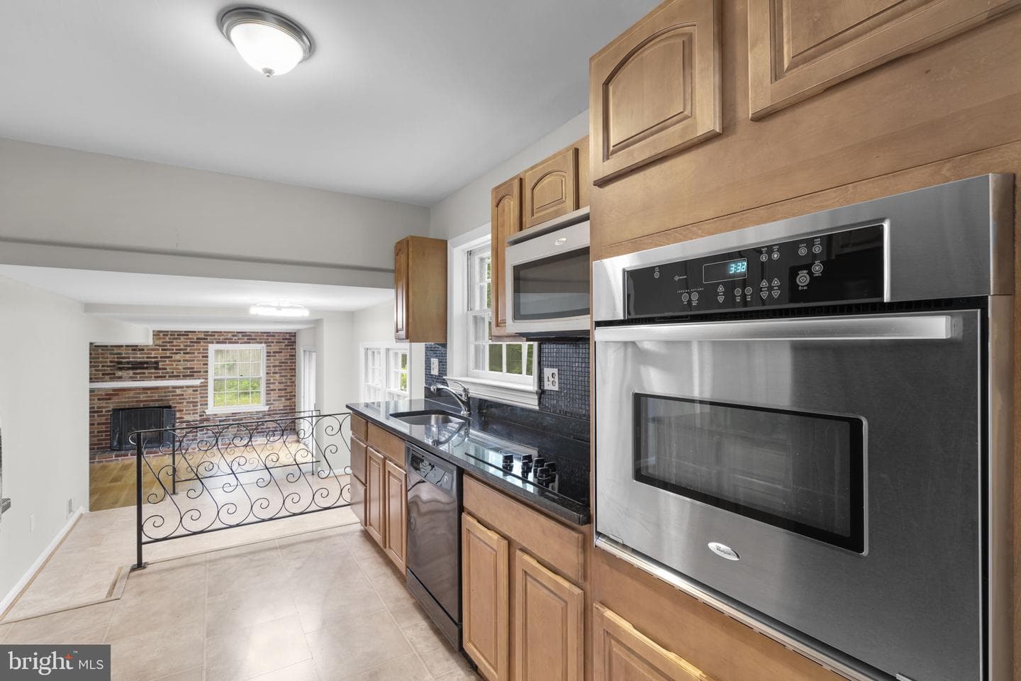 1585 Kimblewick Road photo 16