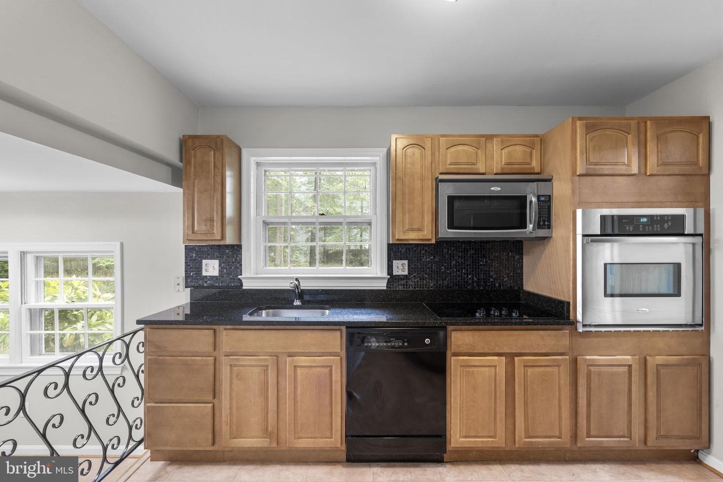 1585 Kimblewick Road photo 17