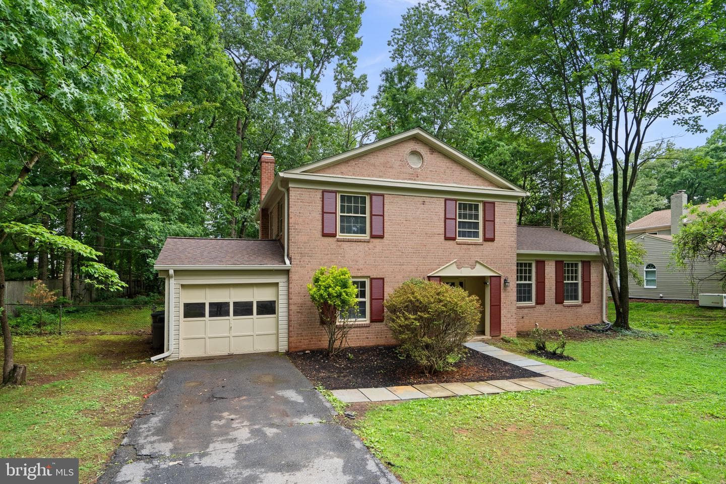1585 Kimblewick Road, Potomac
