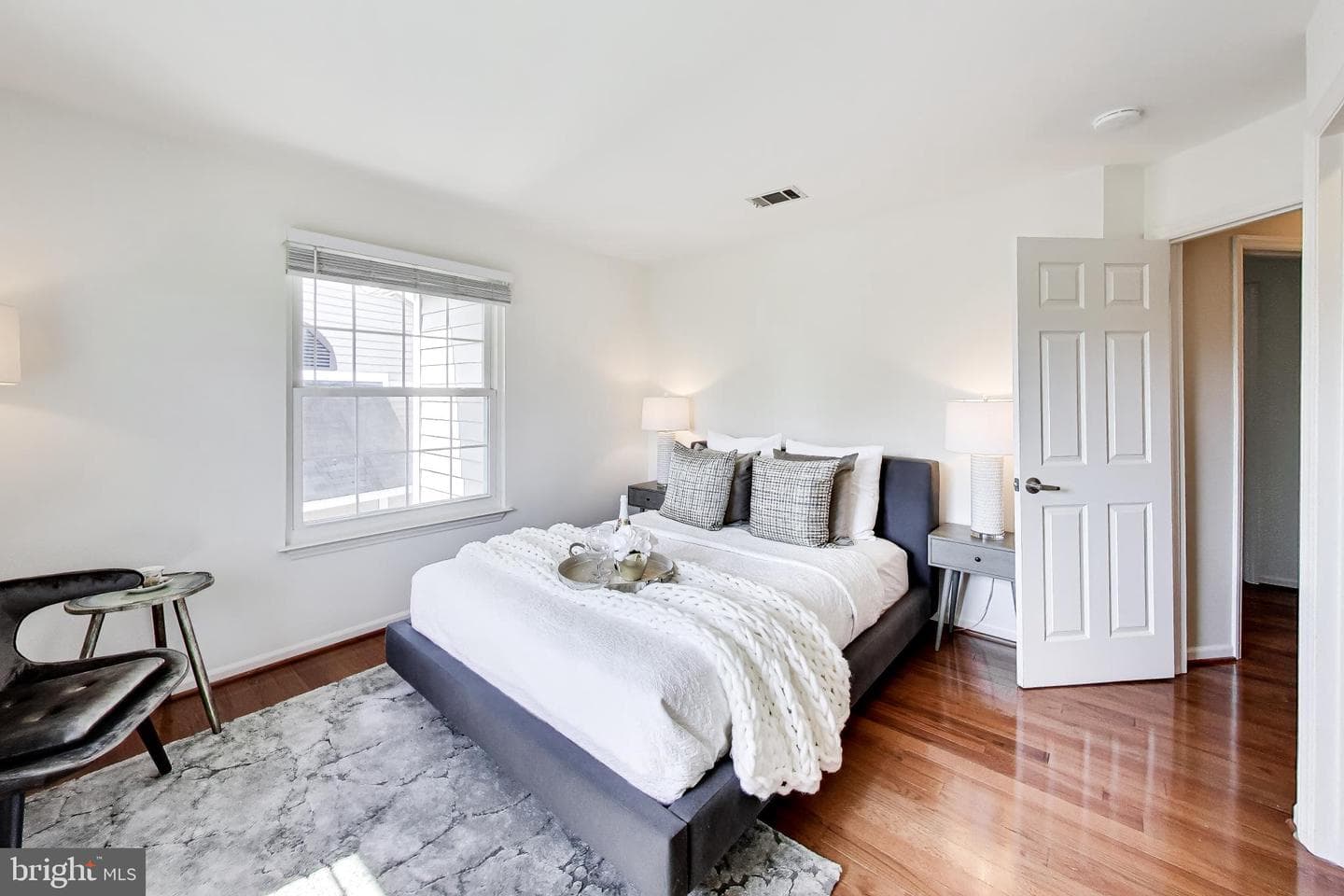5716 Chapman Mill Drive #210 photo 17