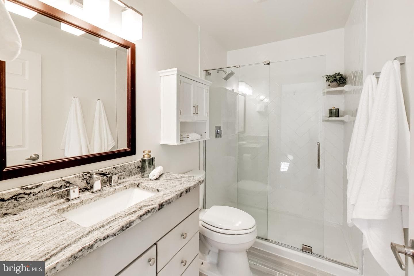 5716 Chapman Mill Drive #210 photo 19