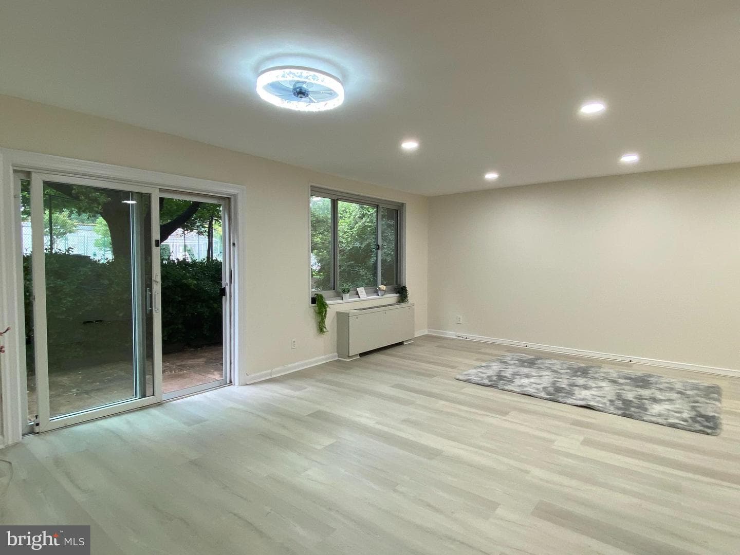1900 Lyttonsville Road #114, Silver Spring