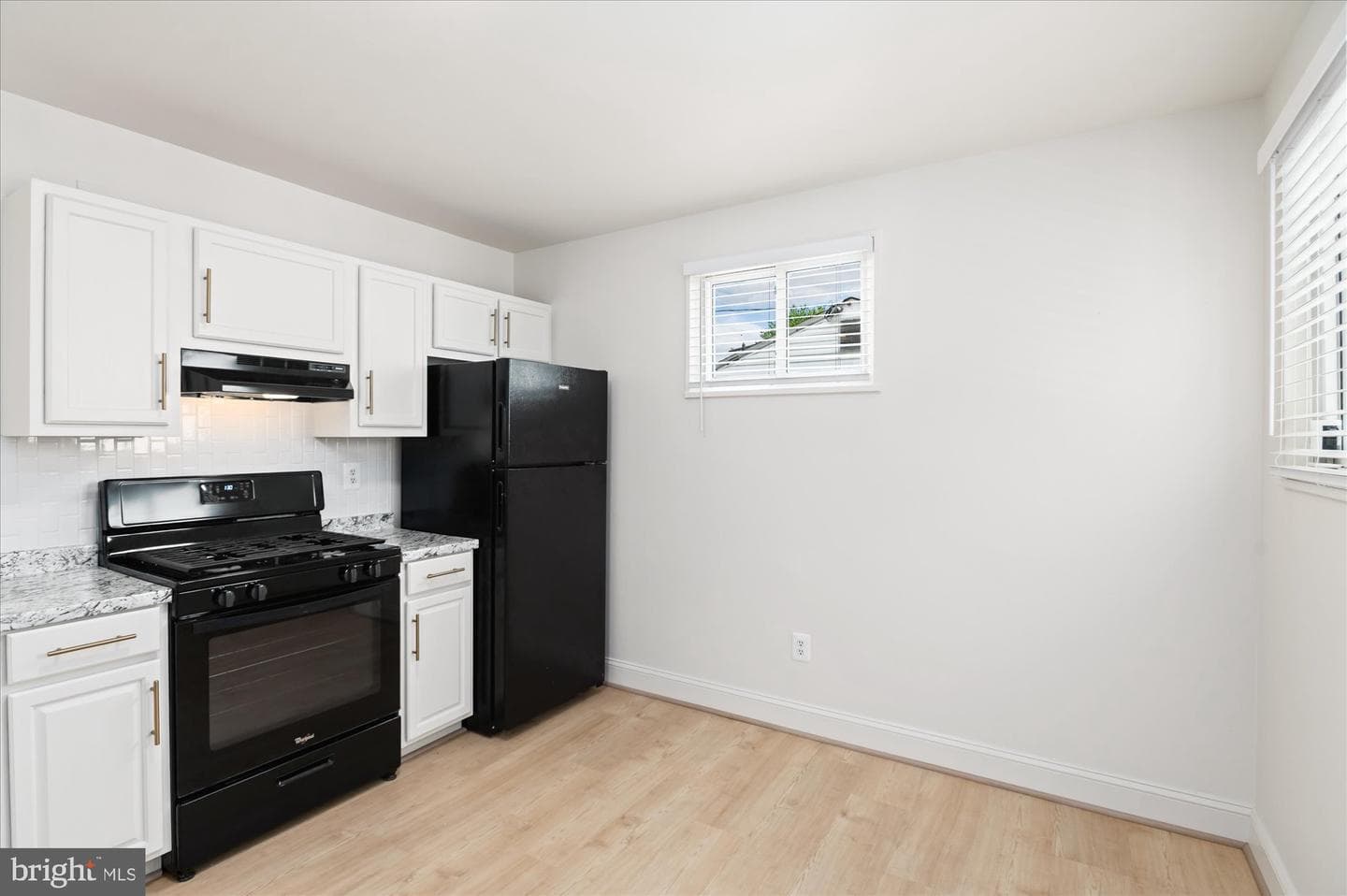 11414 Schuylkill Road photo 12