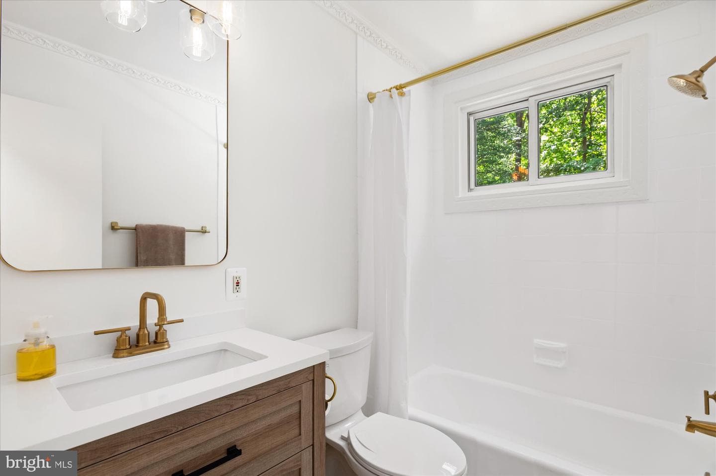 11414 Schuylkill Road photo 15