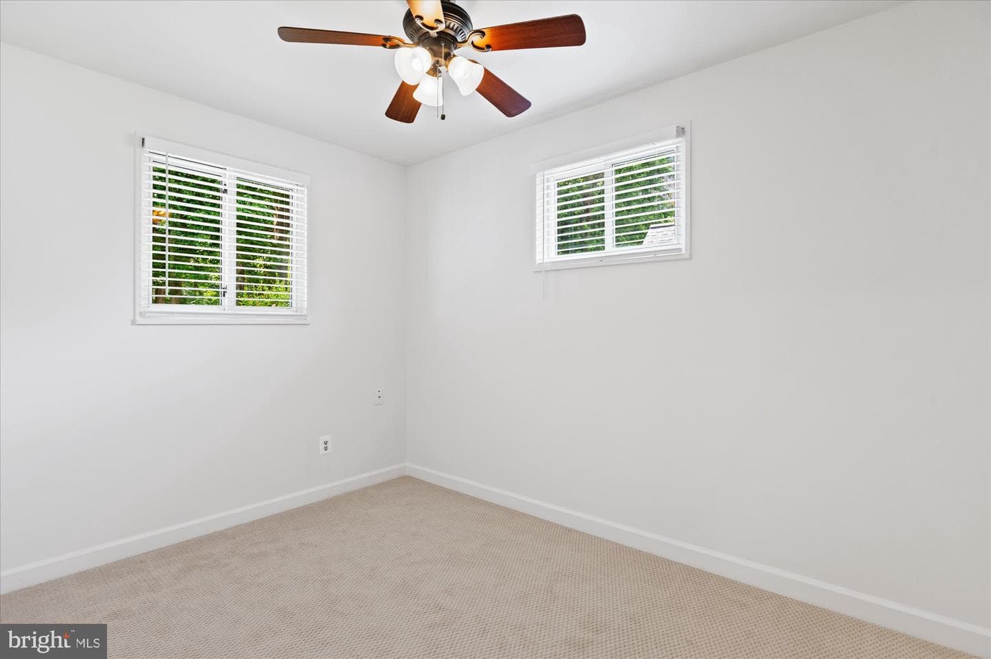 11414 Schuylkill Road photo 17