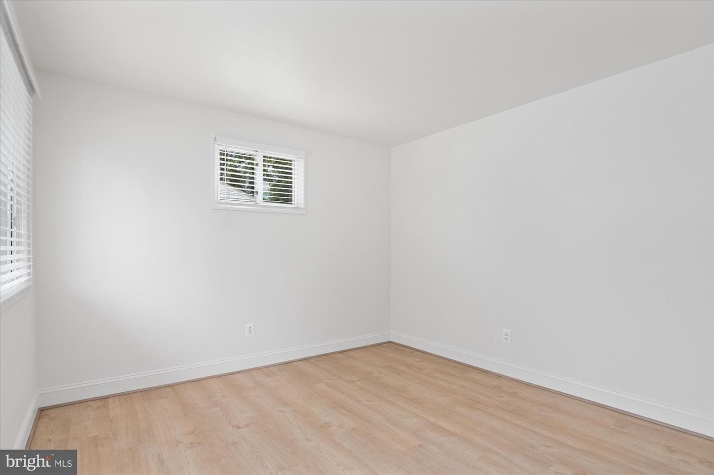 11414 Schuylkill Road photo 6