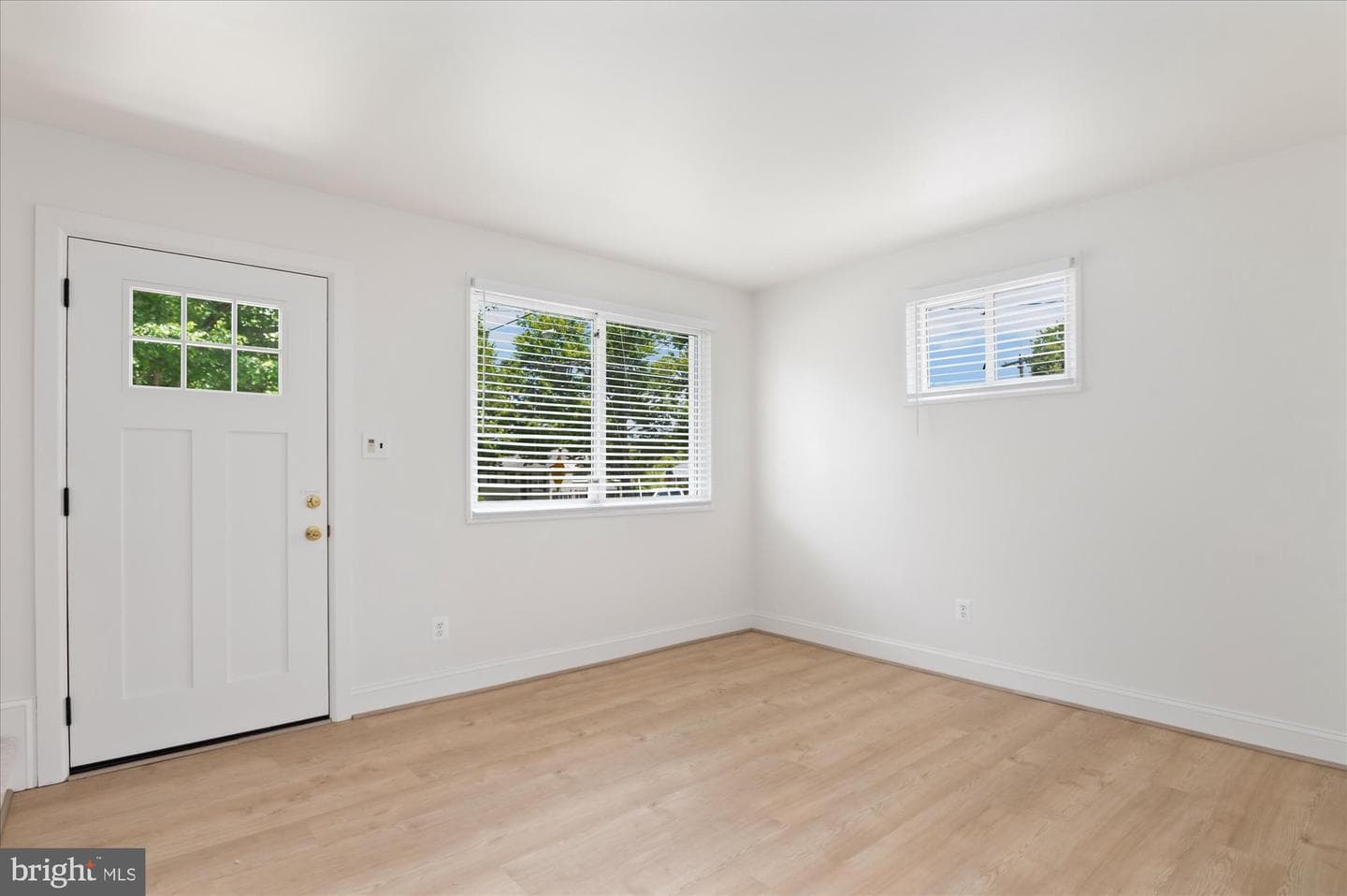 11414 Schuylkill Road photo 9