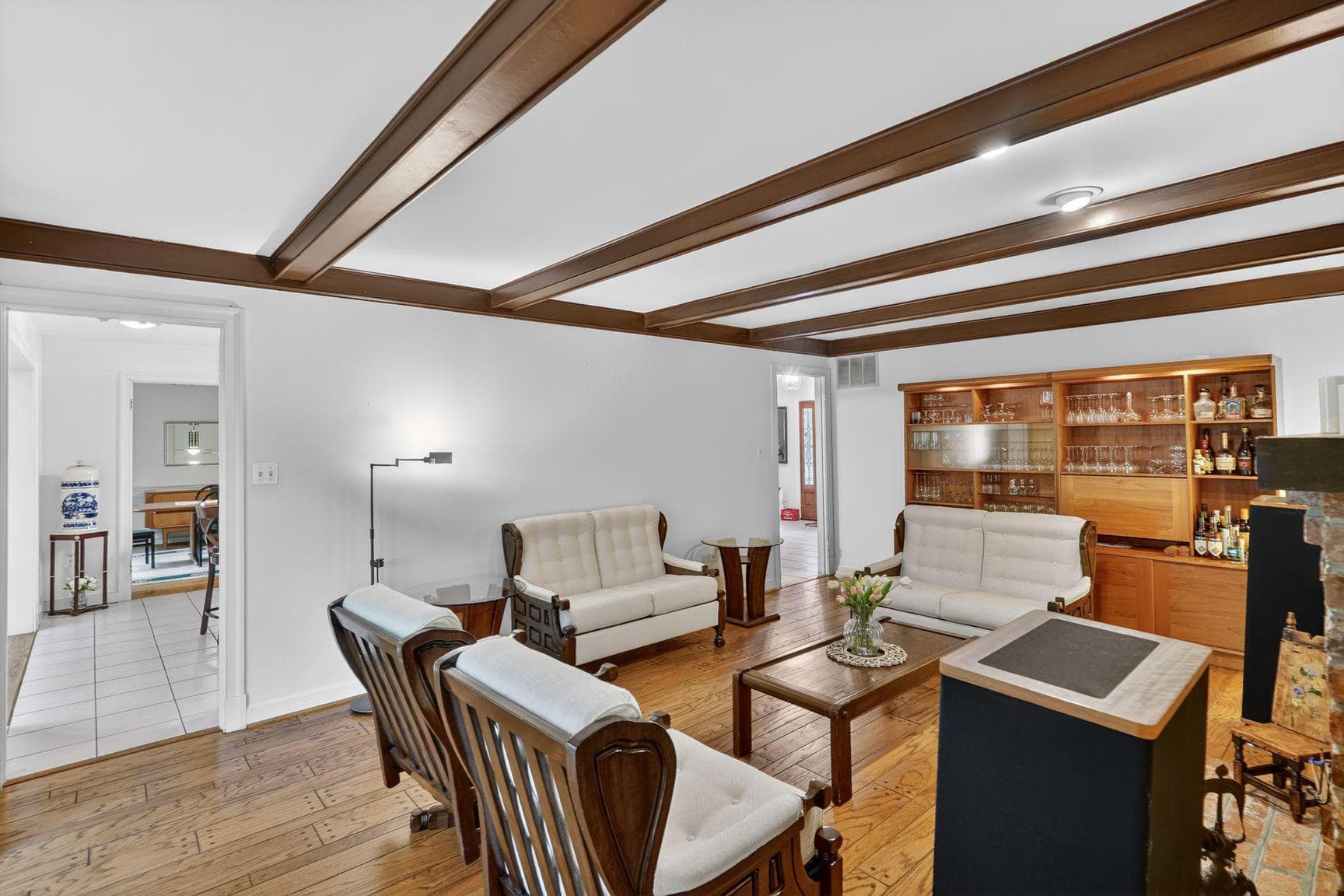 13600 Valley Drive photo 22