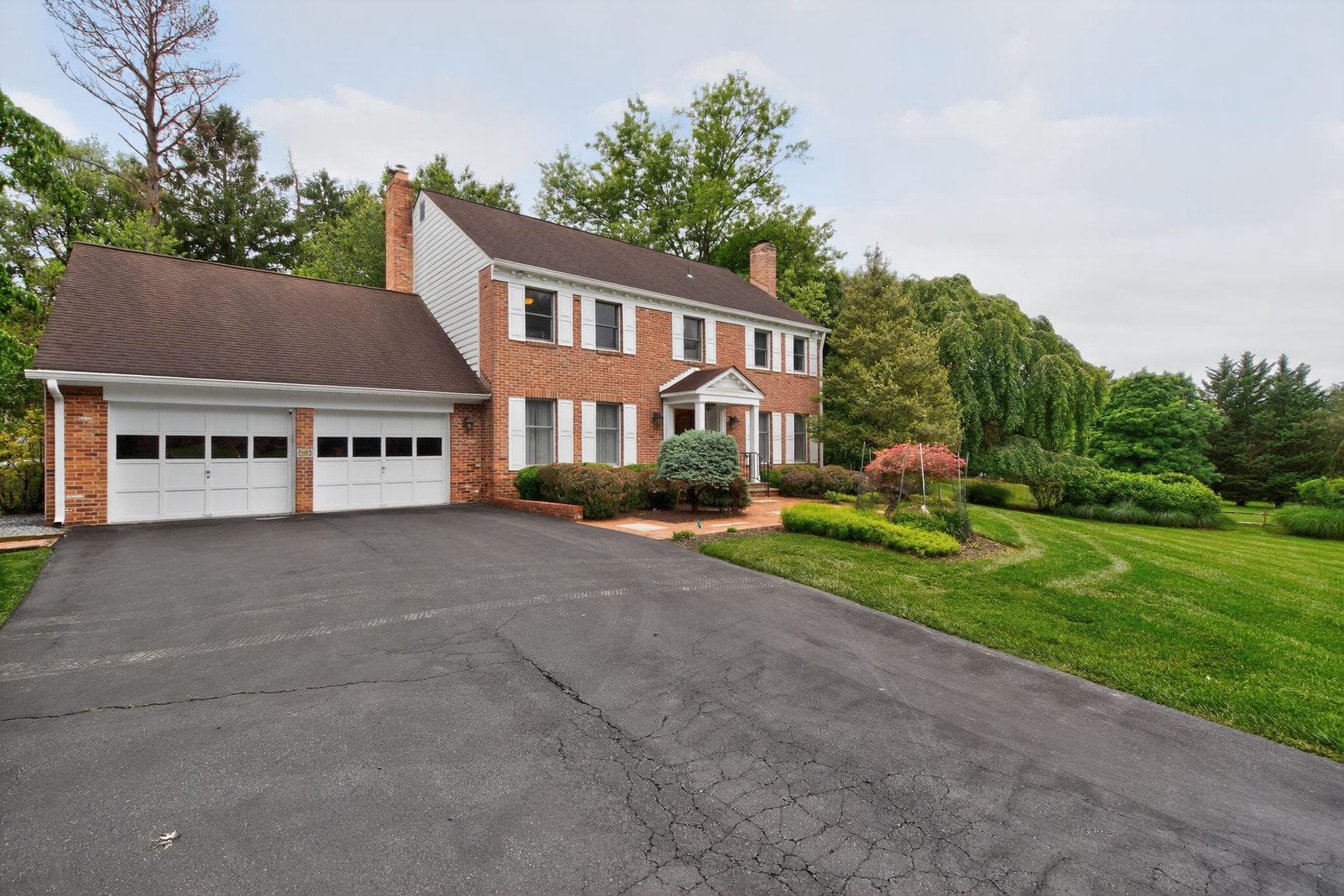 13600 Valley Drive photo 3