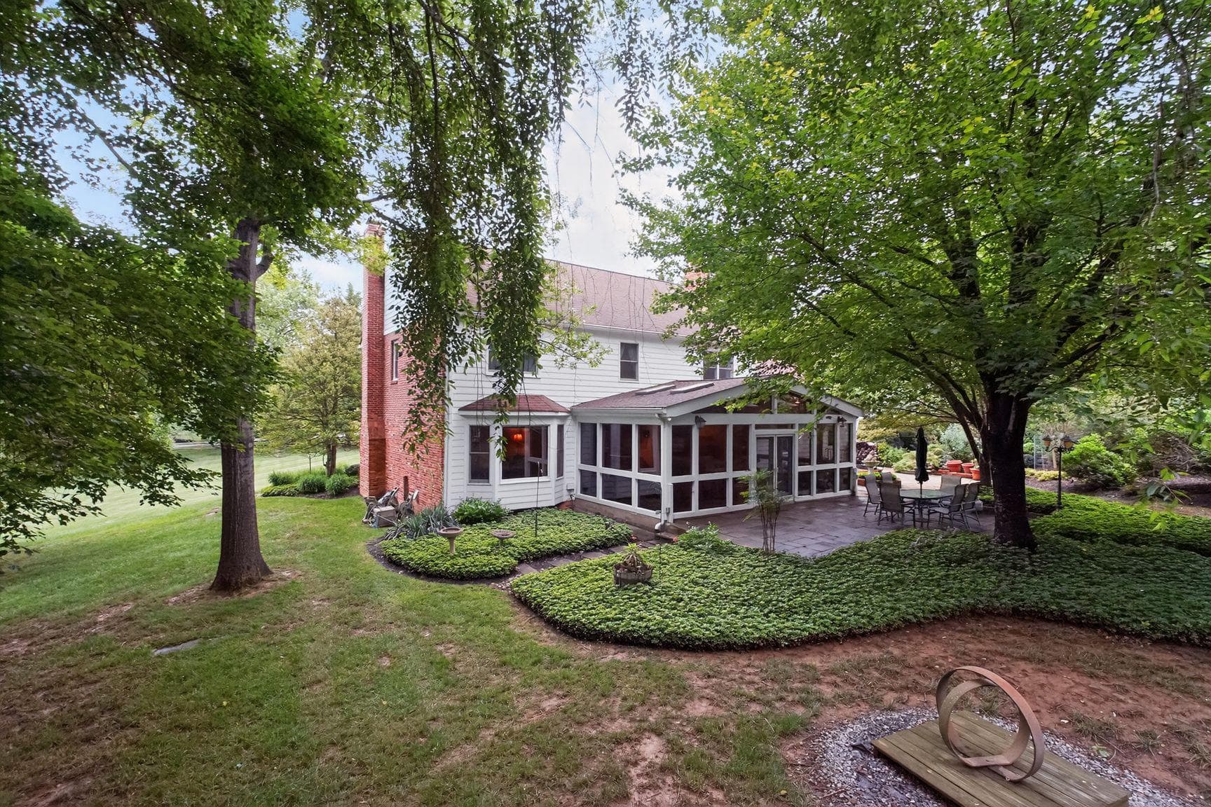 13600 Valley Drive photo 4