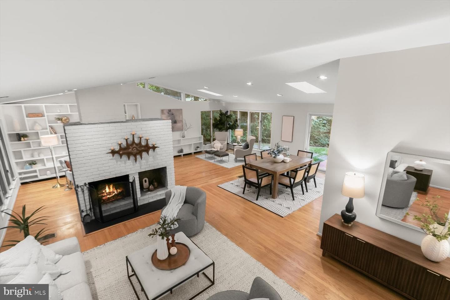 8108 Hamilton Spring Road photo 16