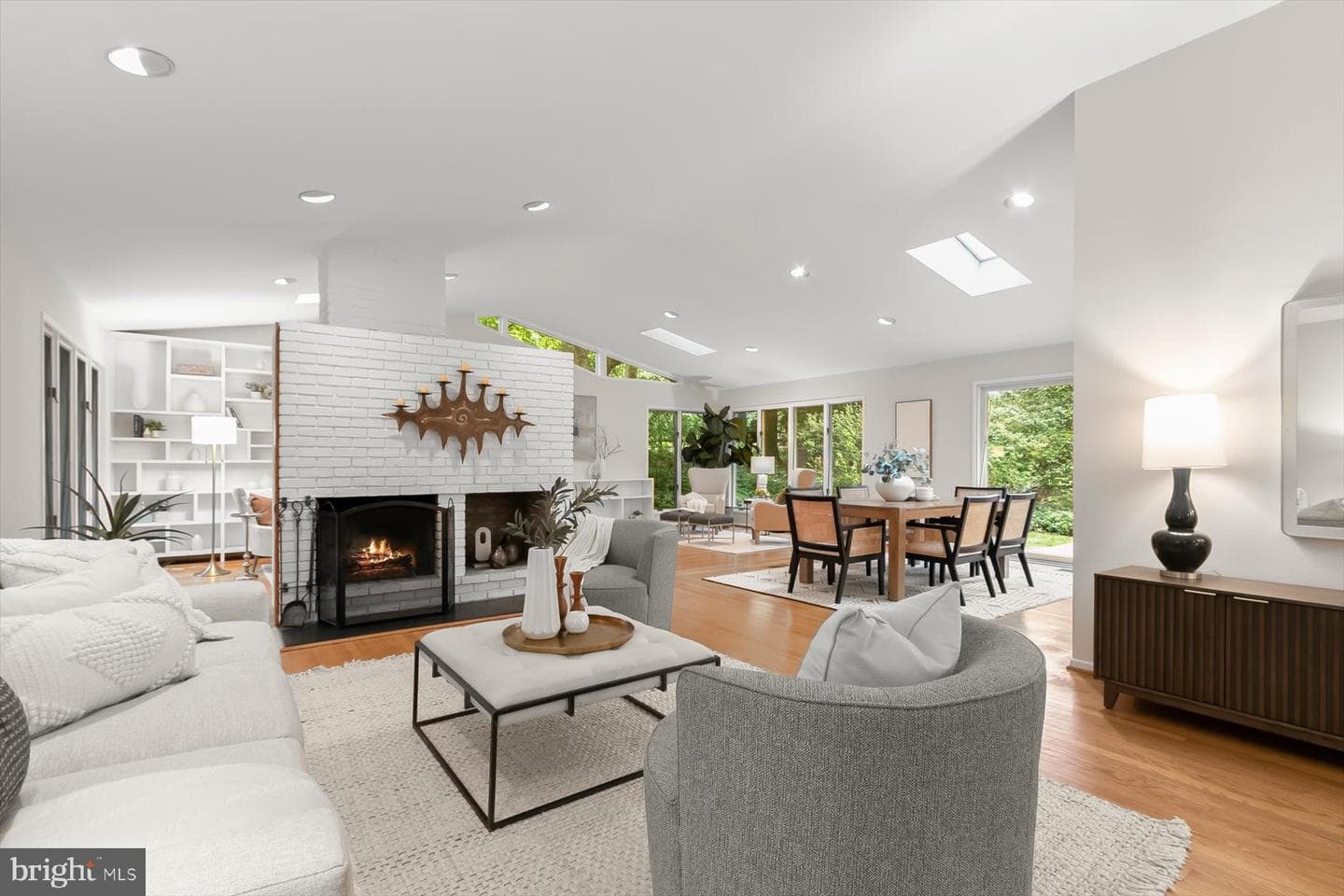 8108 Hamilton Spring Road photo 5
