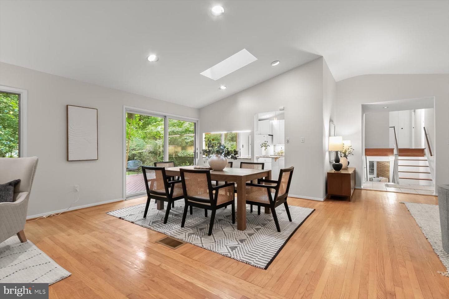 8108 Hamilton Spring Road photo 6