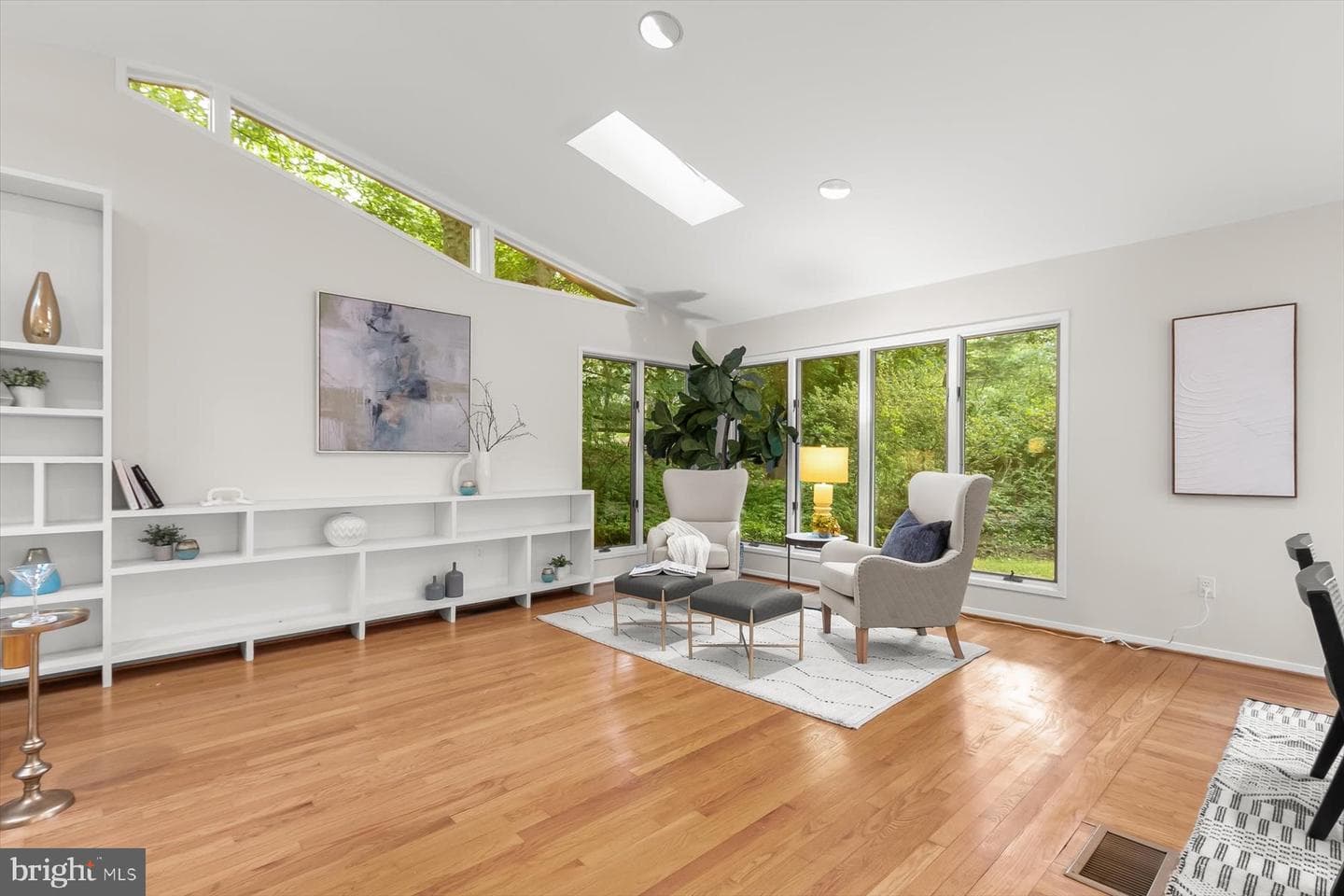 8108 Hamilton Spring Road photo 9