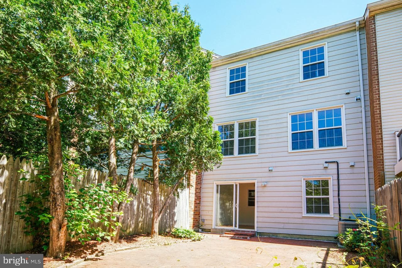 13104 Dairymaid Drive photo 25
