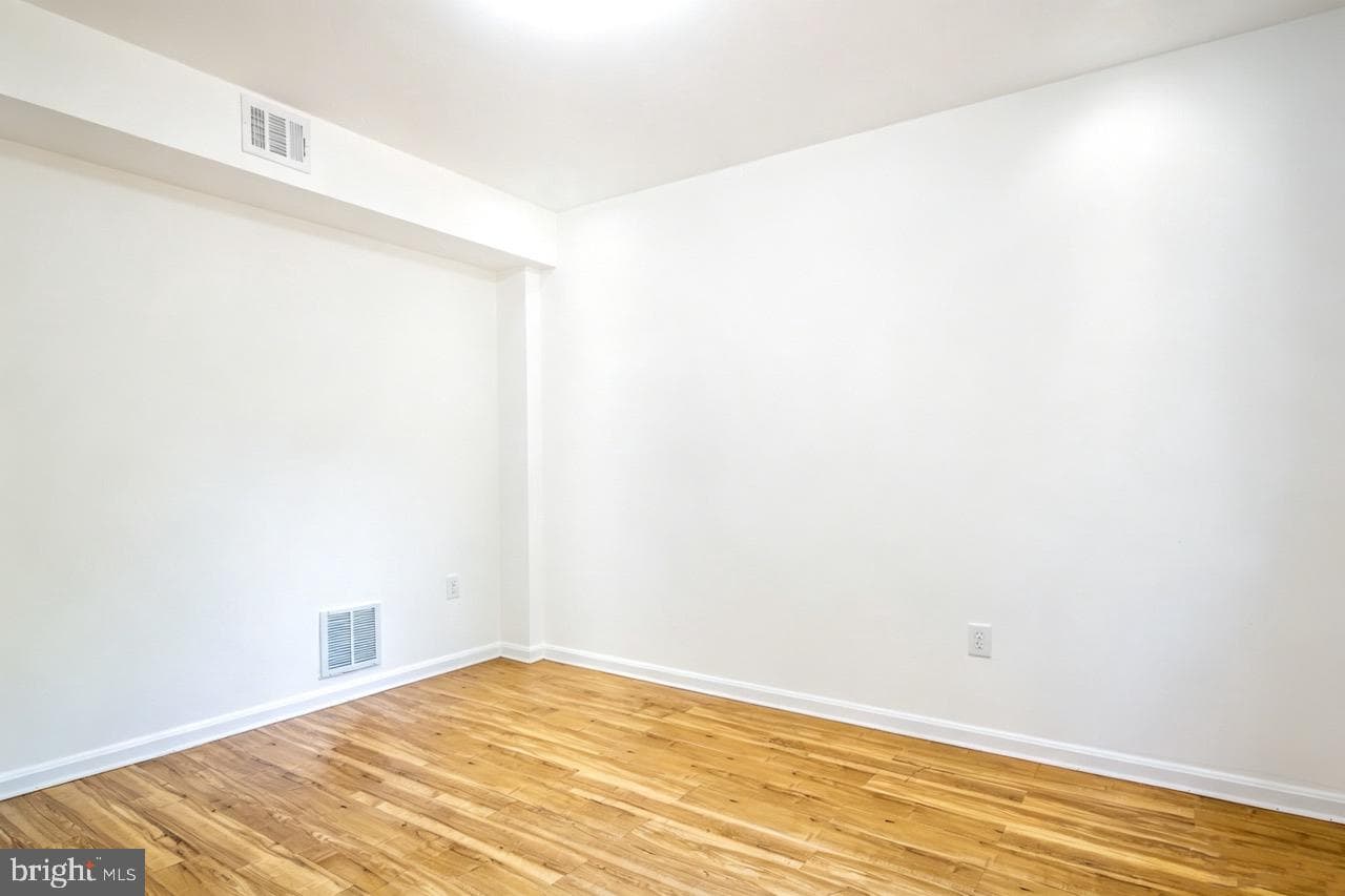 13104 Dairymaid Drive photo 32