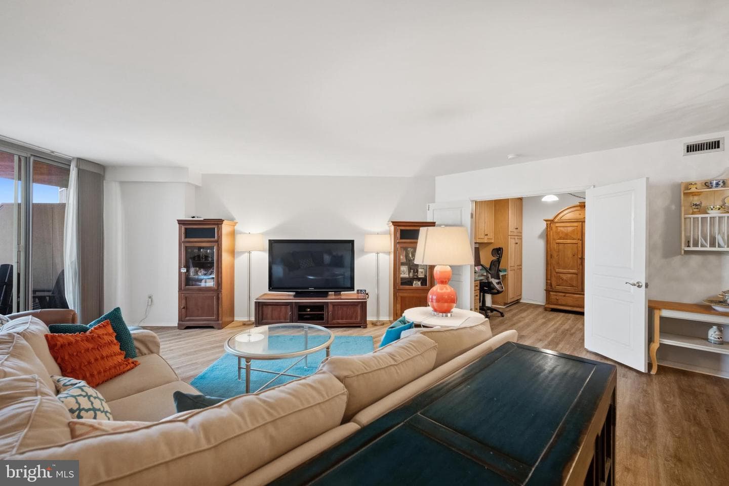 7111 Woodmont Avenue #709 photo 17
