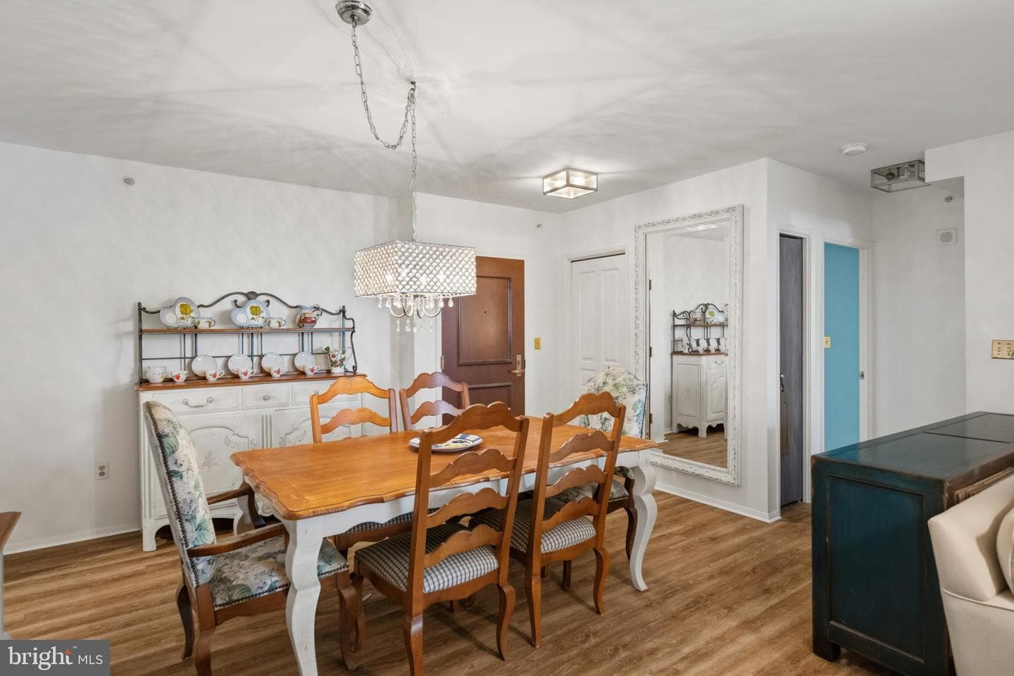 7111 Woodmont Avenue #709 photo 6