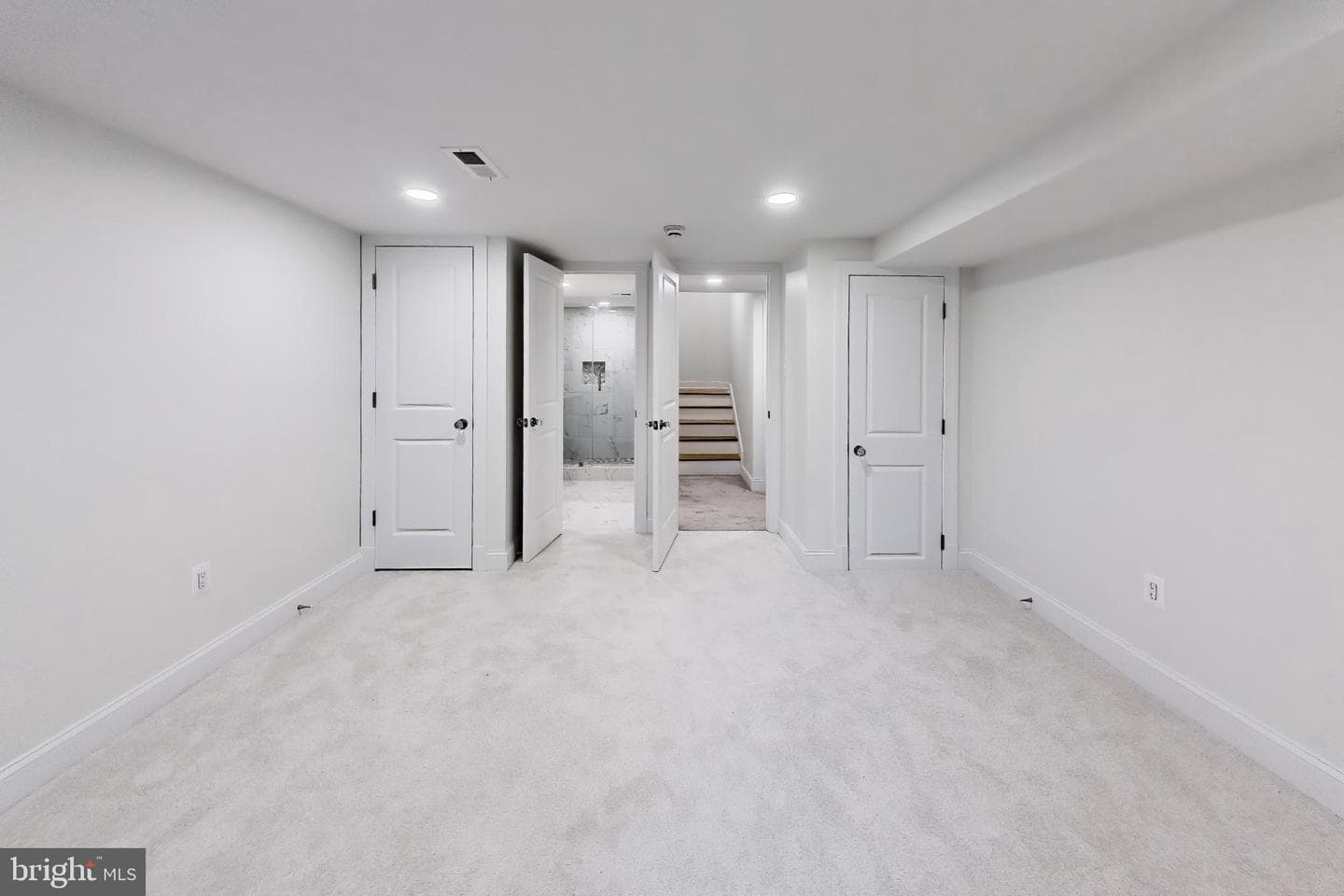 6410 Winnepeg Road photo 36
