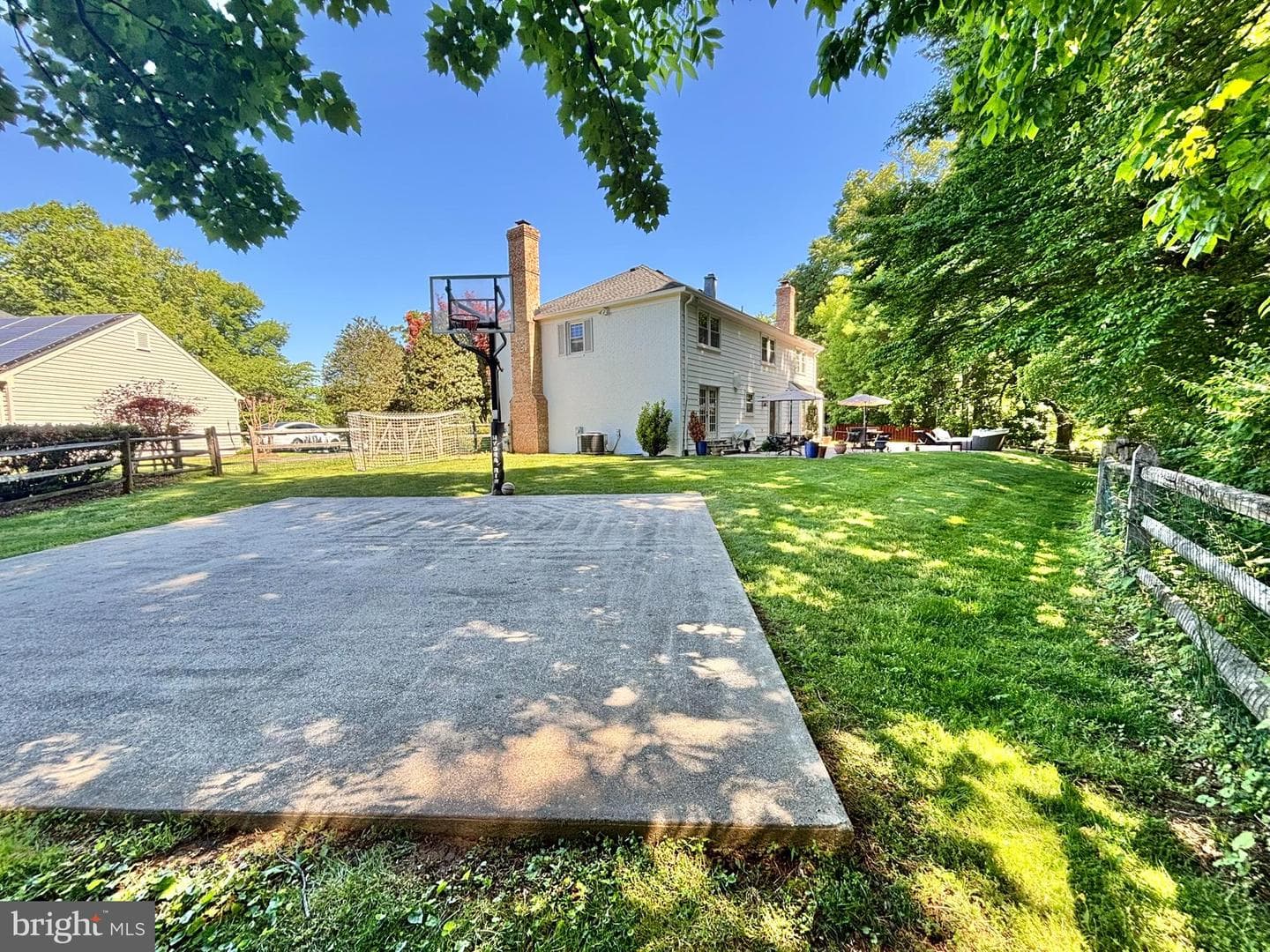8101 Buckspark Lane E photo 10
