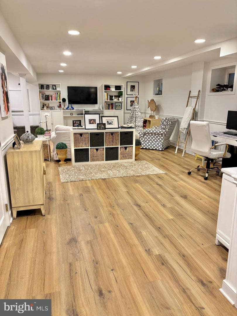 8101 Buckspark Lane E photo 44