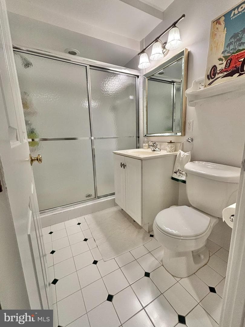 8101 Buckspark Lane E photo 46