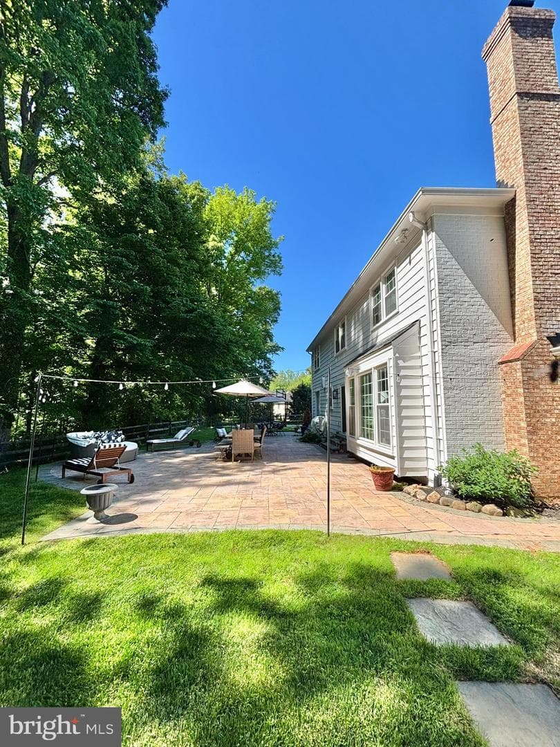 8101 Buckspark Lane E photo 8