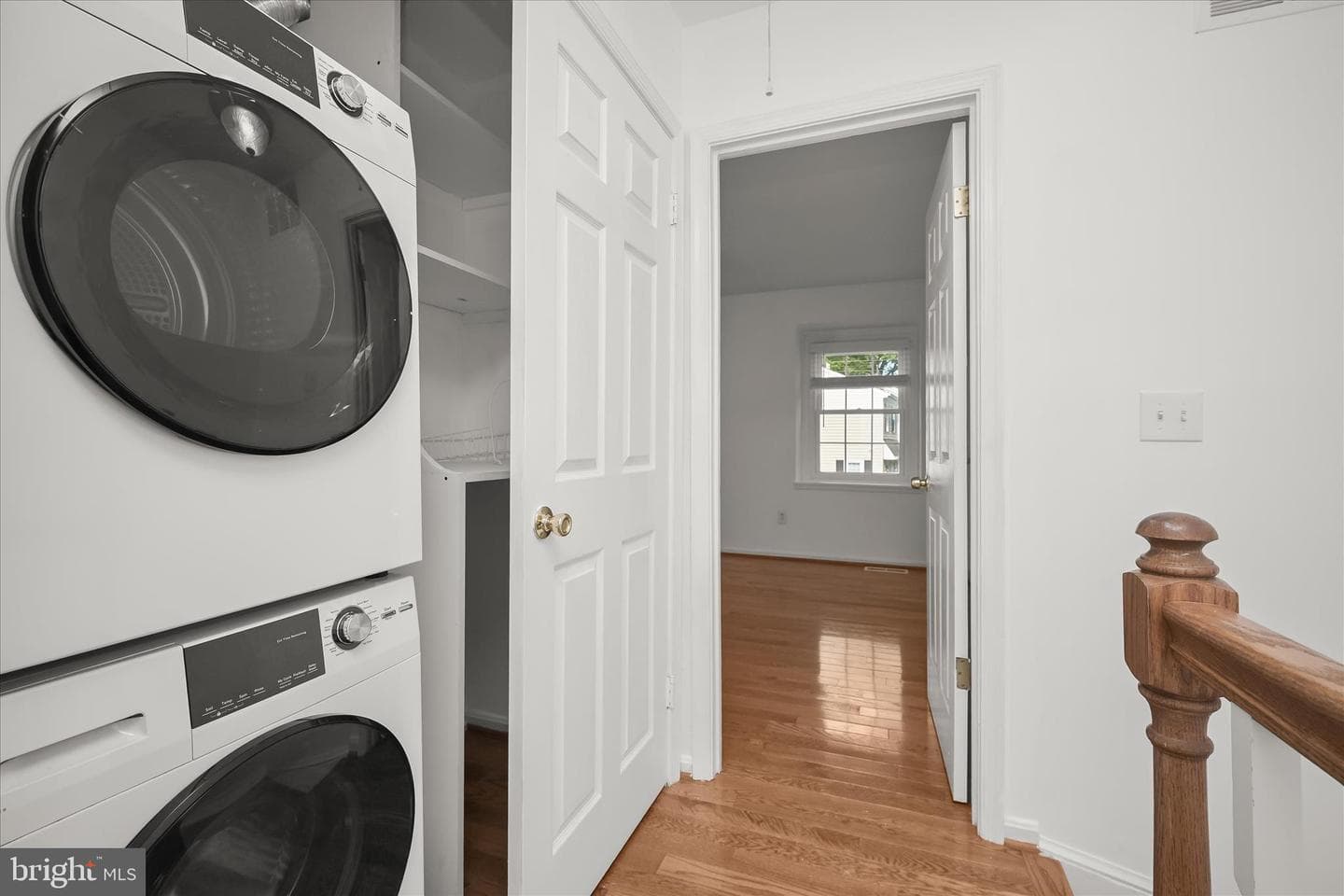 148 Barnsfield Court #204 photo 30