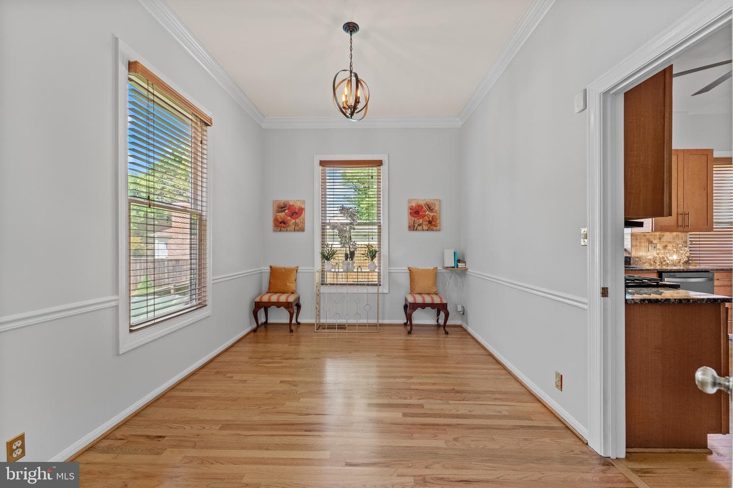 11906 Claridge Road photo 5