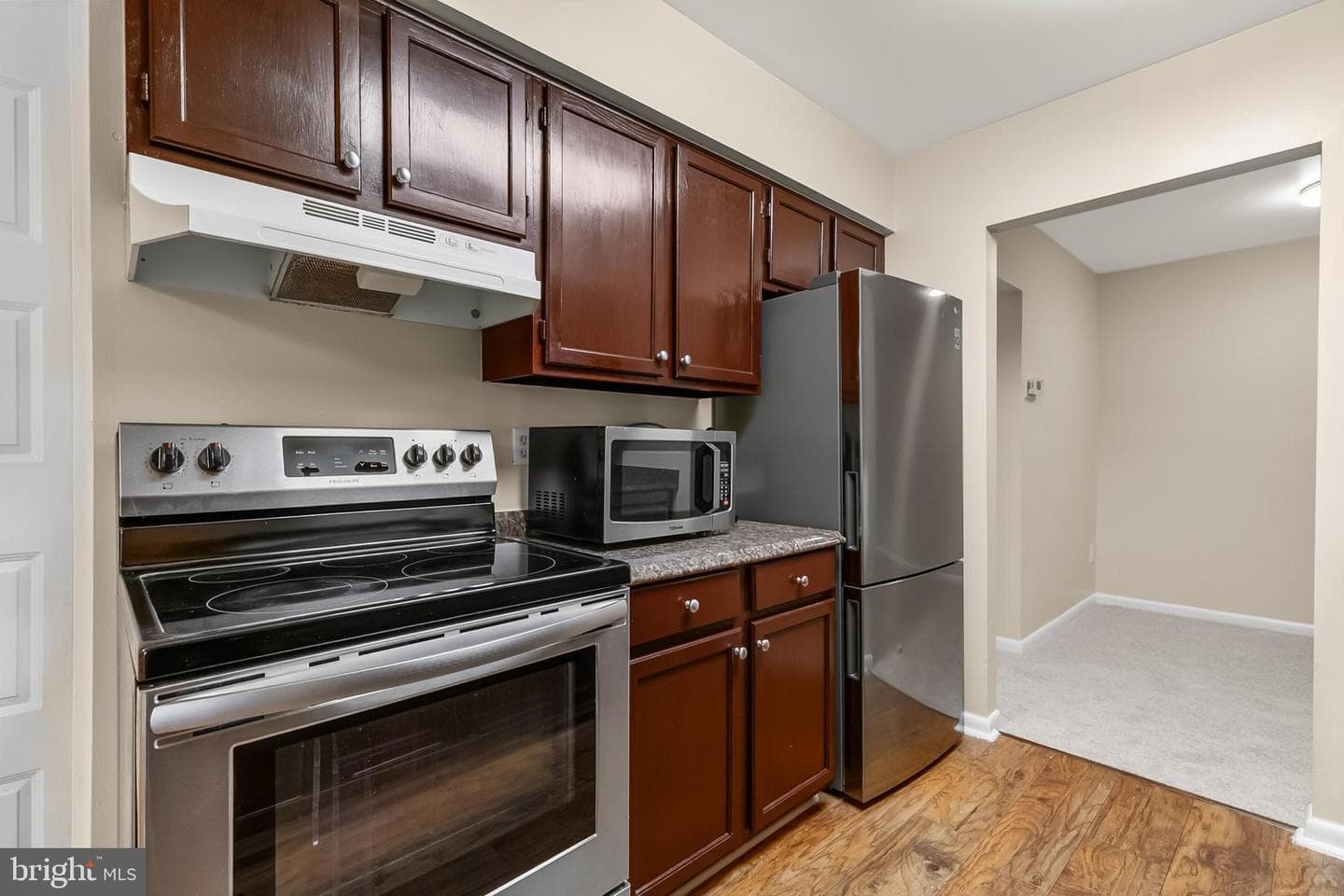 18146 Rolling Meadow Way photo 21