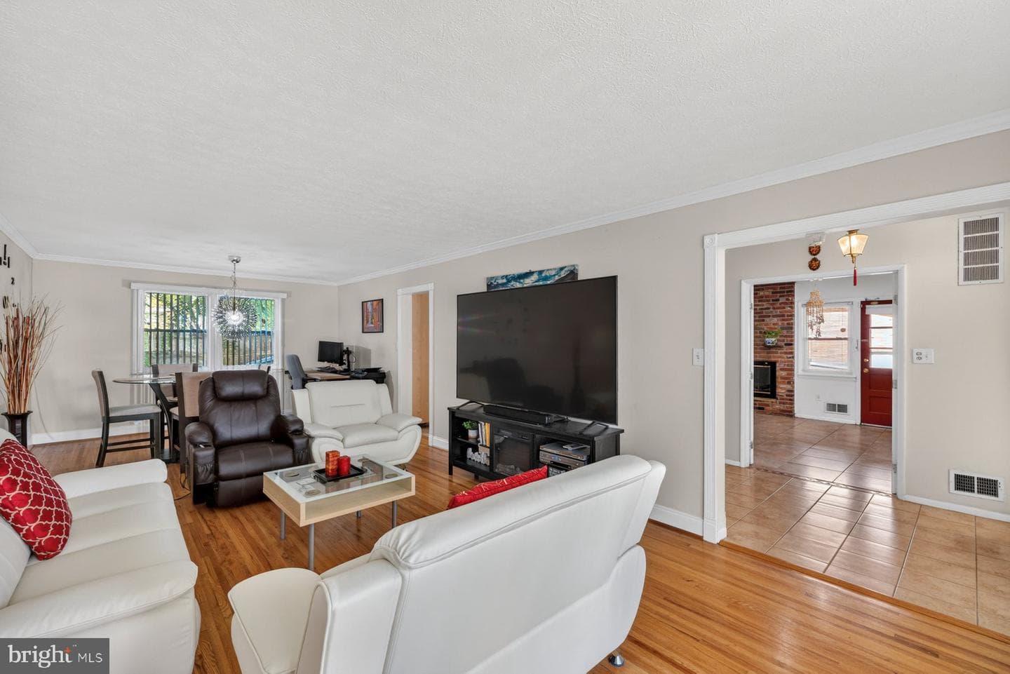 2311 Coleridge Drive photo 4