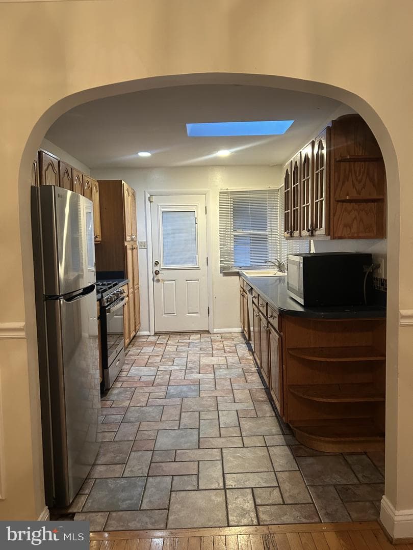 11309 Veirs Mill Road photo 4