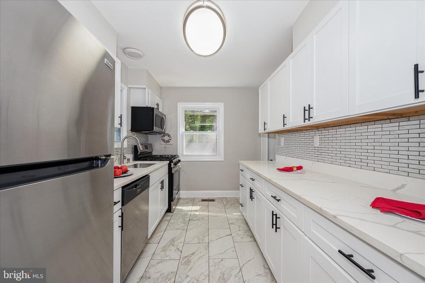 10607 Lilac Place photo 12