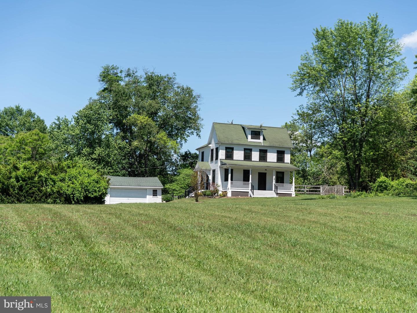 22310 Dickerson Road photo 3
