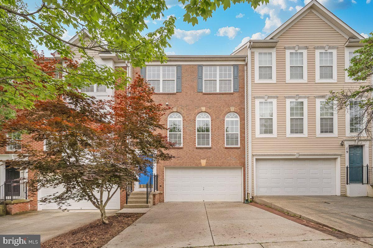 21 Inkberry Cir