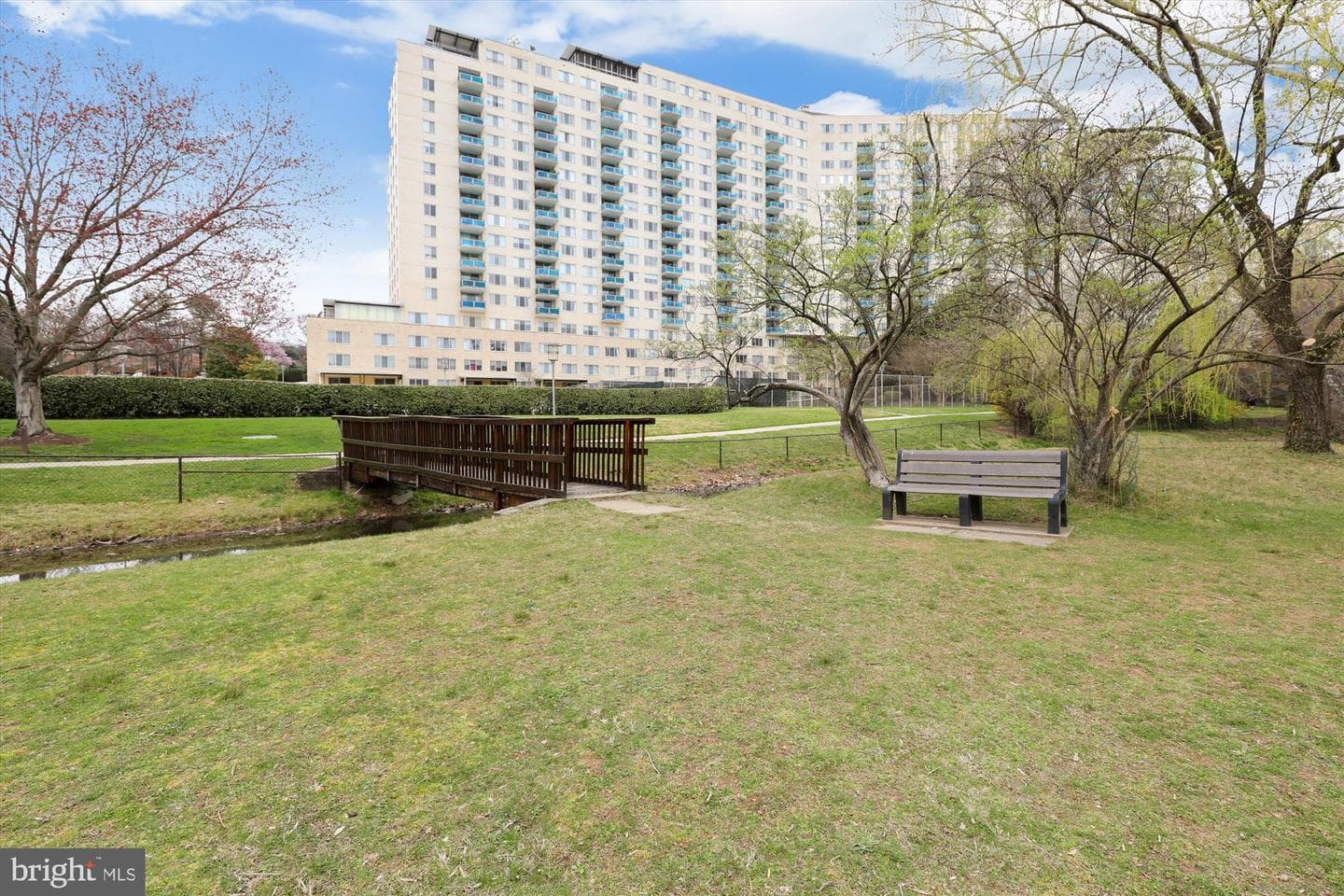 10401 Grosvenor Place #406 photo 20