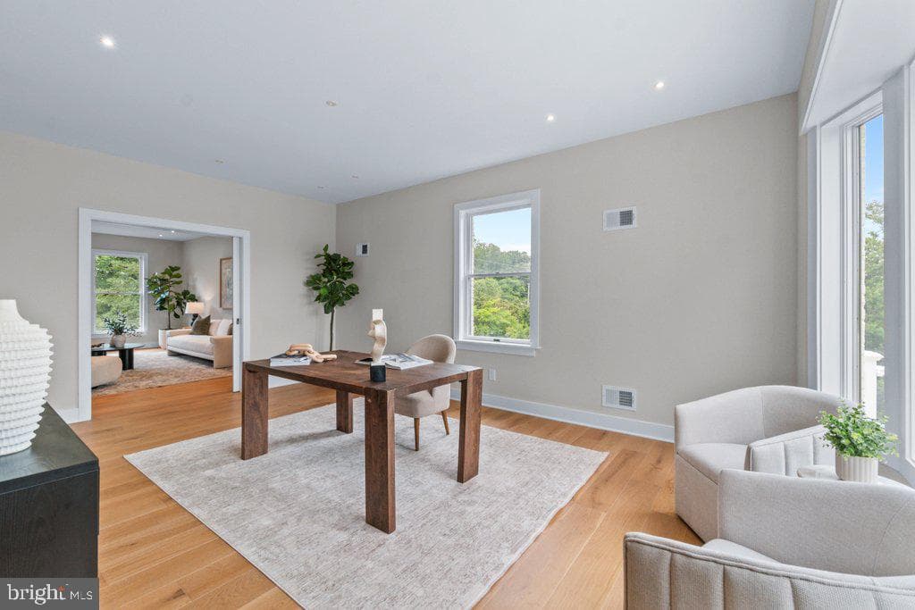 6002 Onondaga Road photo 31