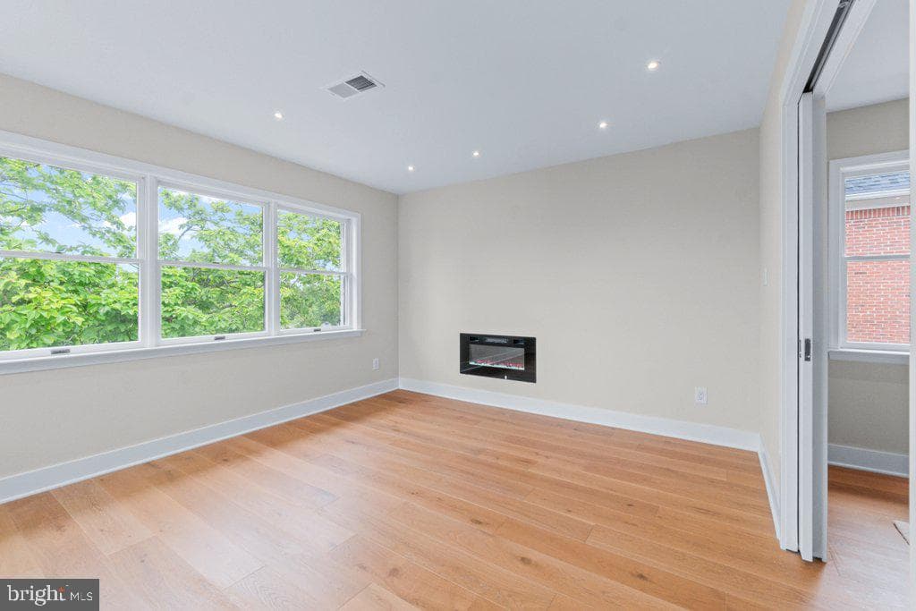 6002 Onondaga Road photo 48