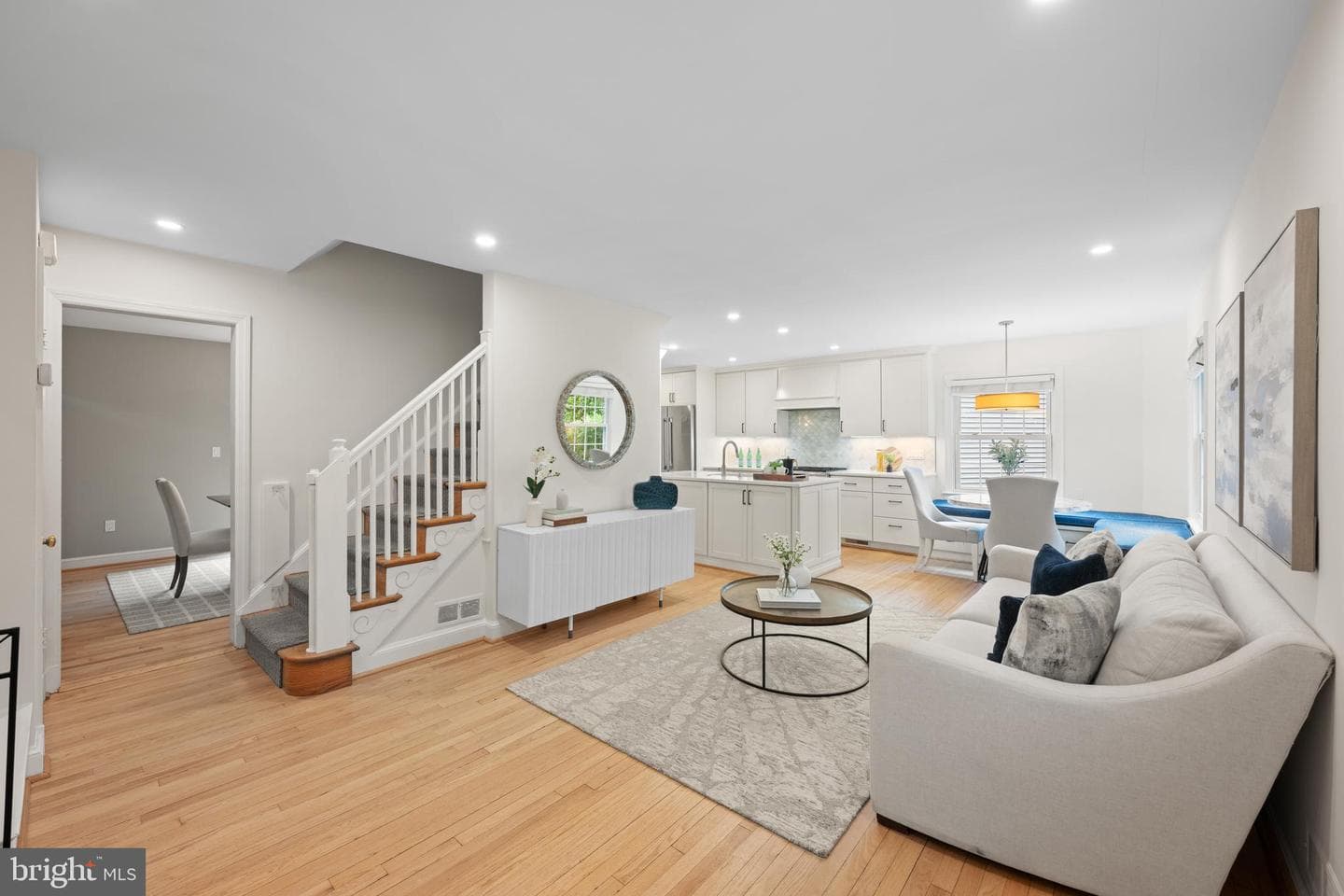 403 E Melbourne Avenue, Silver Spring