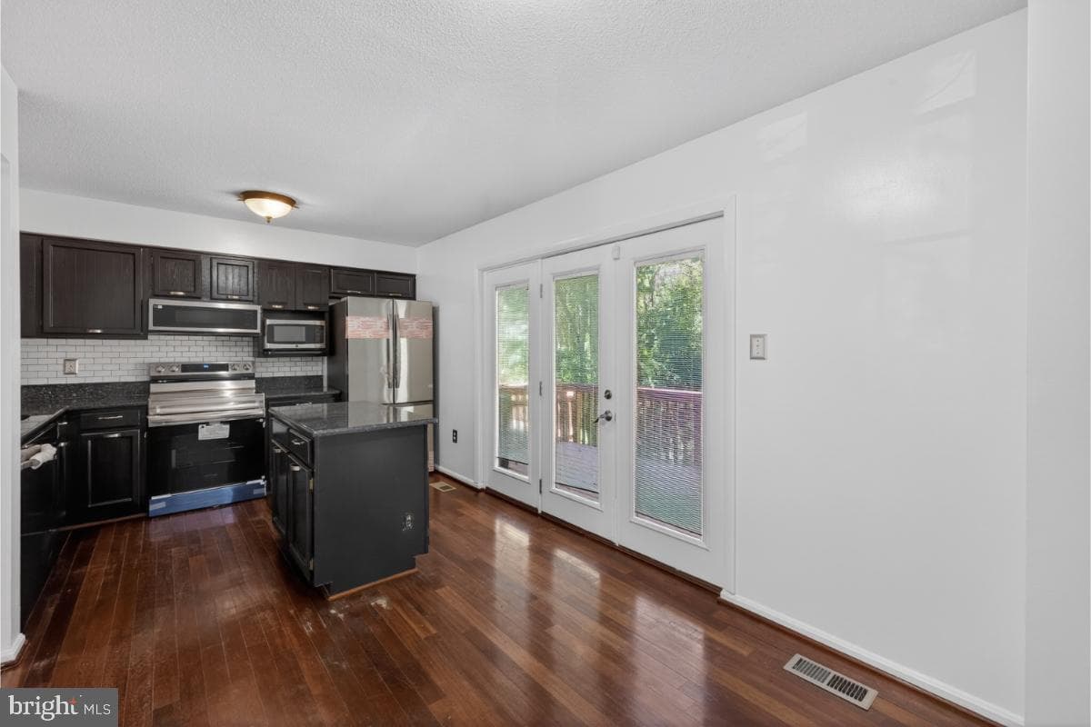 11348 Baroque Road photo 6