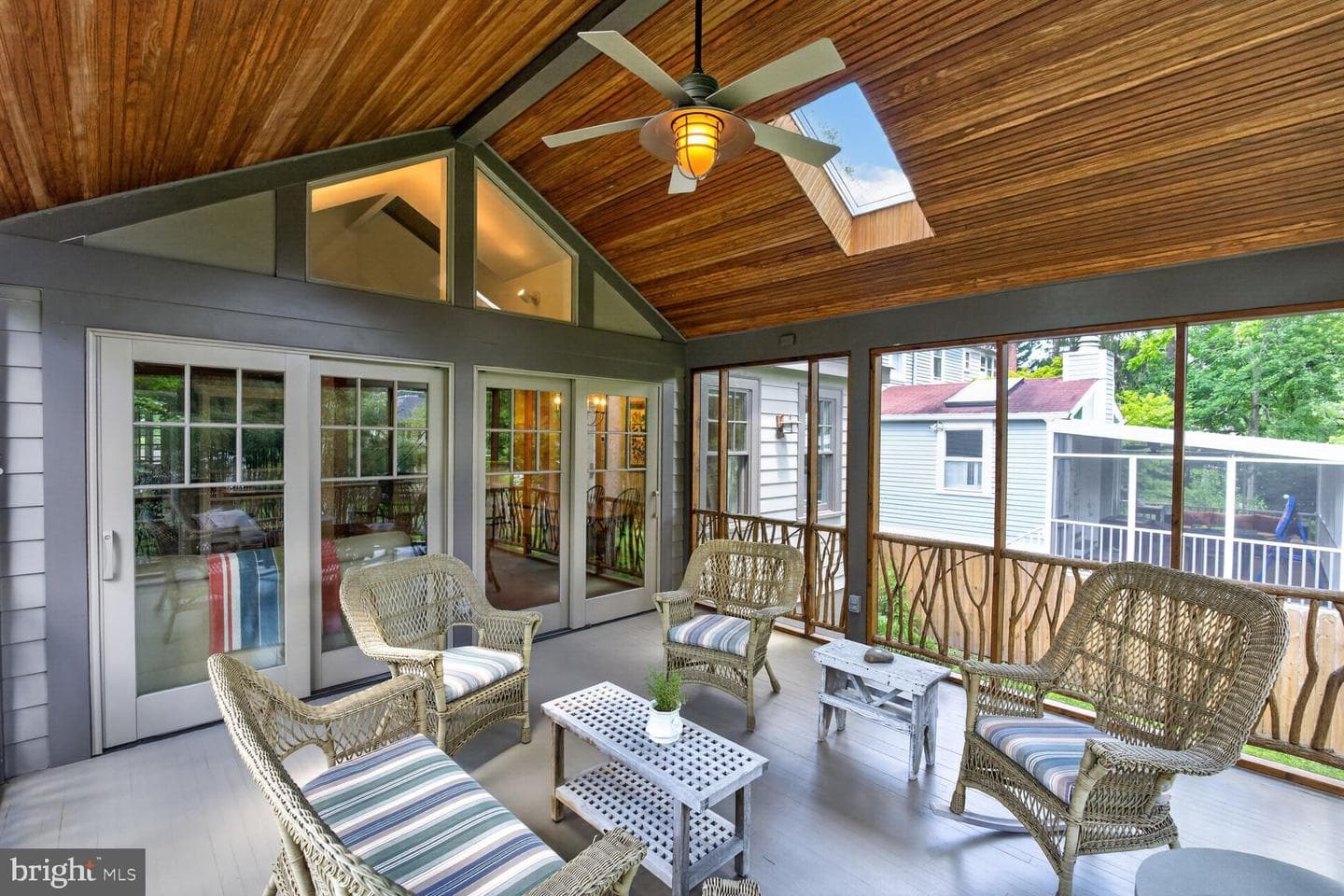 3926 Prospect Street photo 25