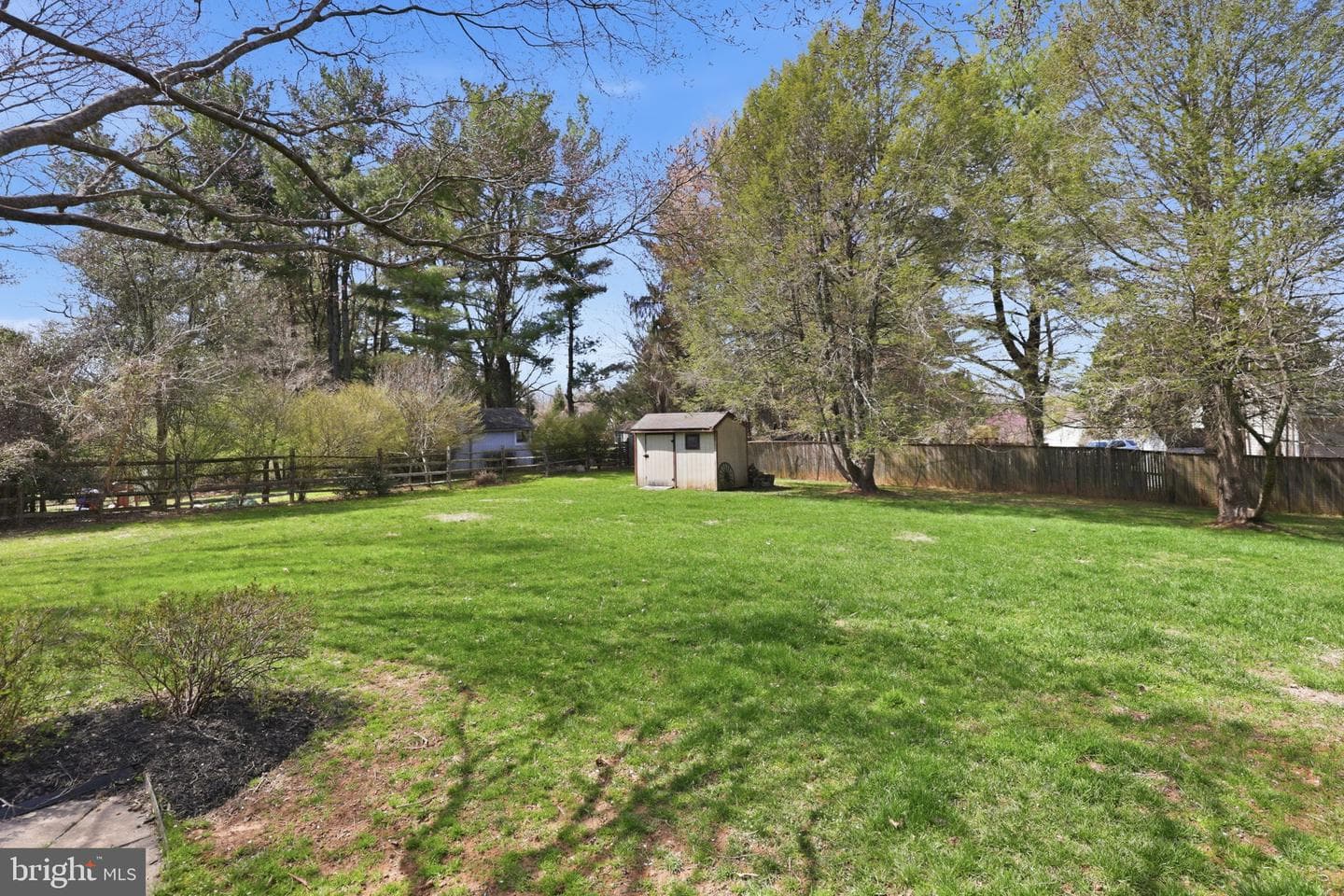 13524 Straw Bale photo 40